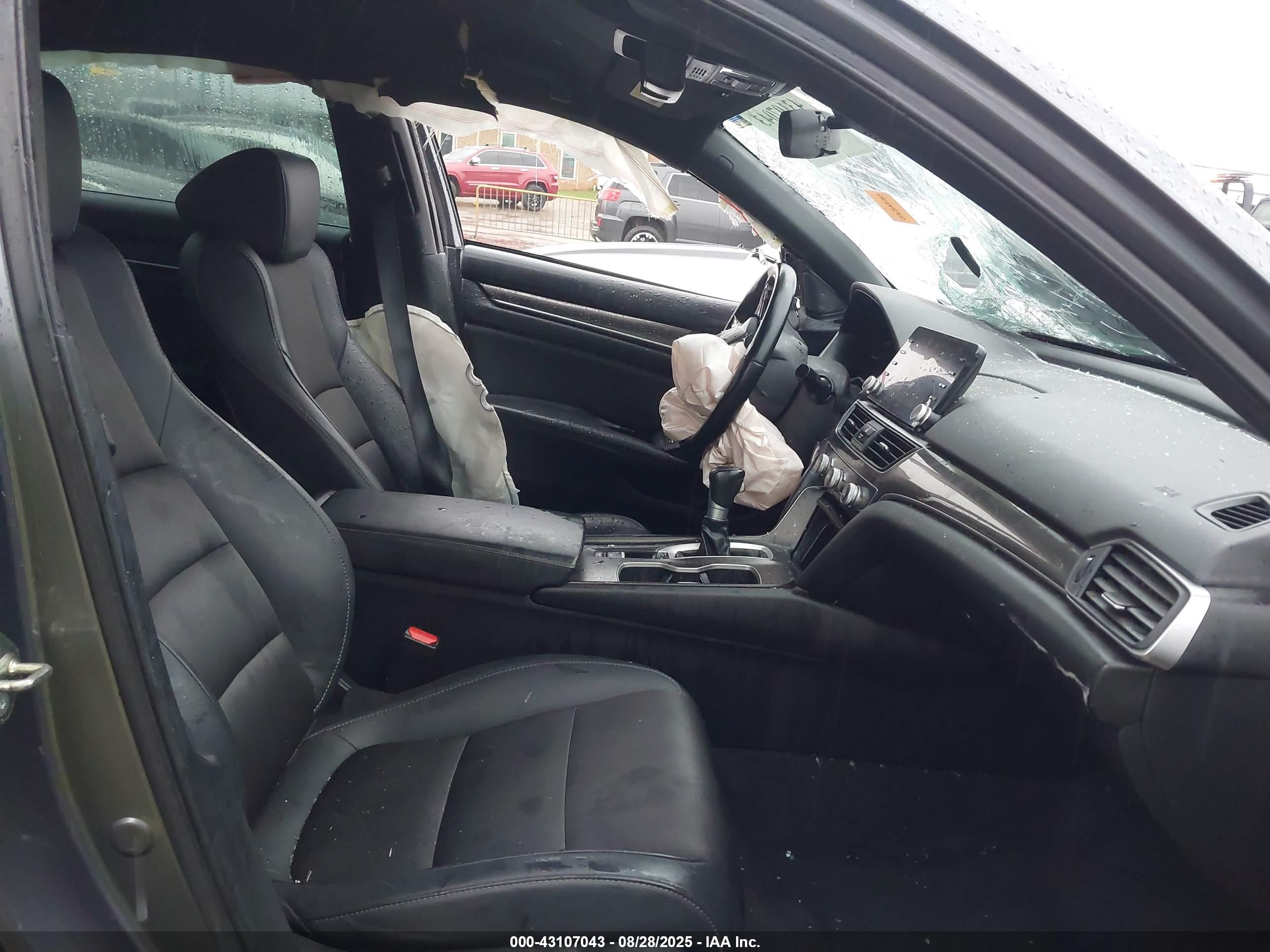 HONDA ACCORD image 5