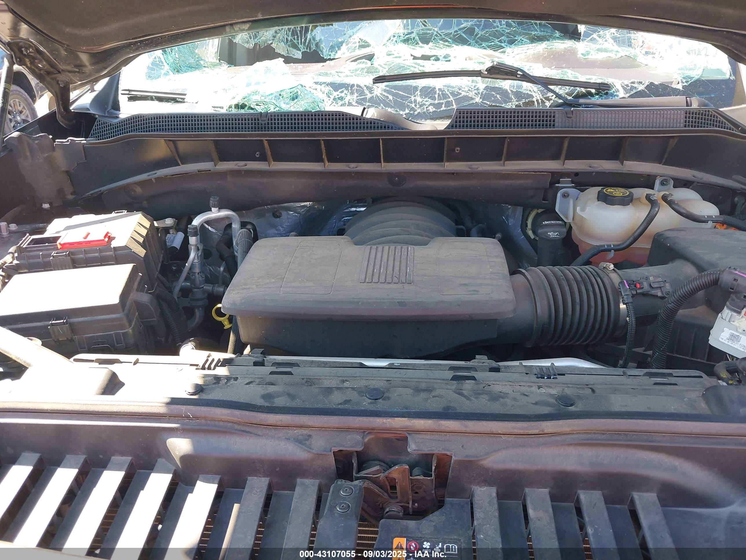 CHEVROLET SILVERADO image 10
