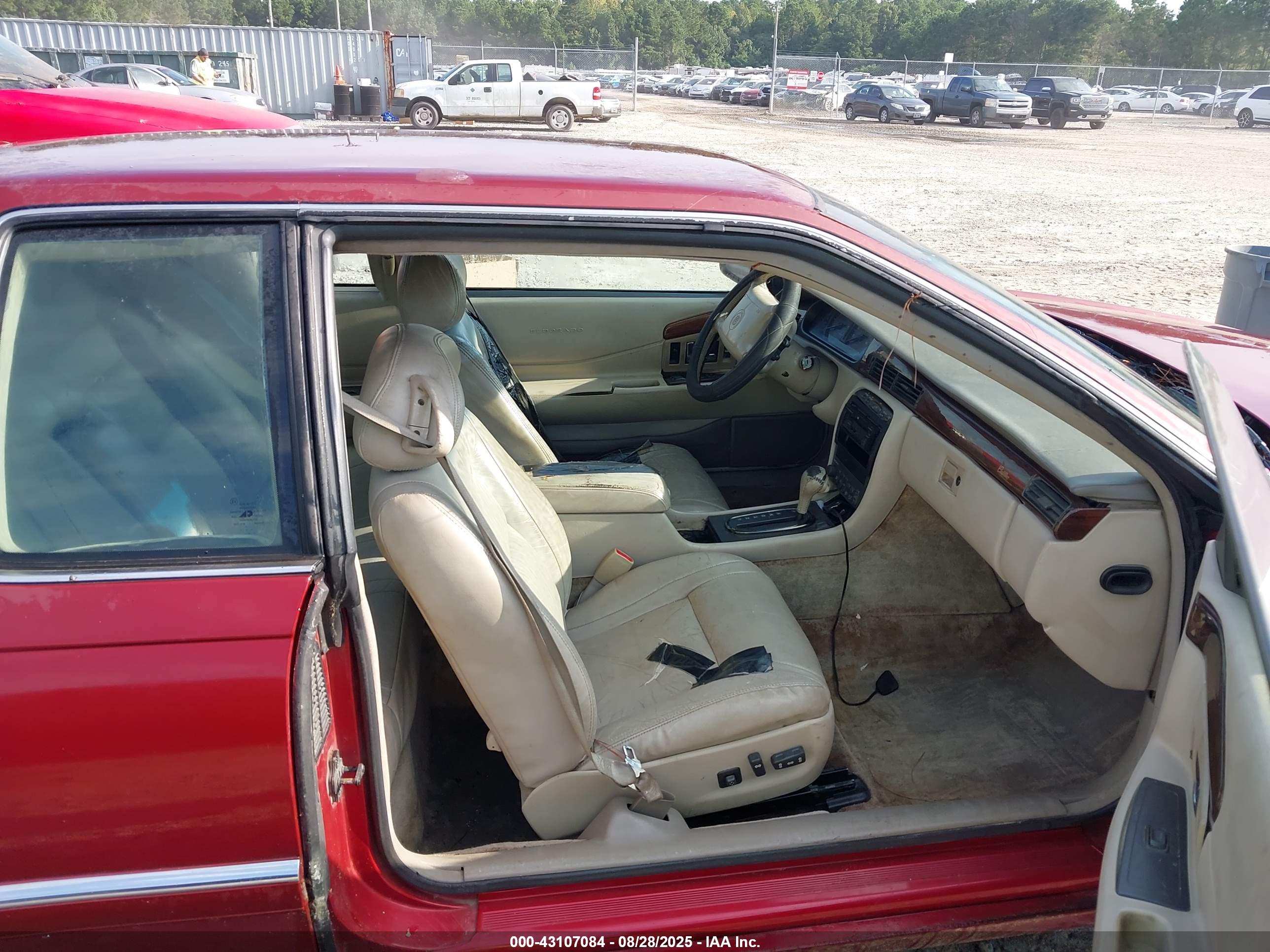 CADILLAC ELDORADO image 5