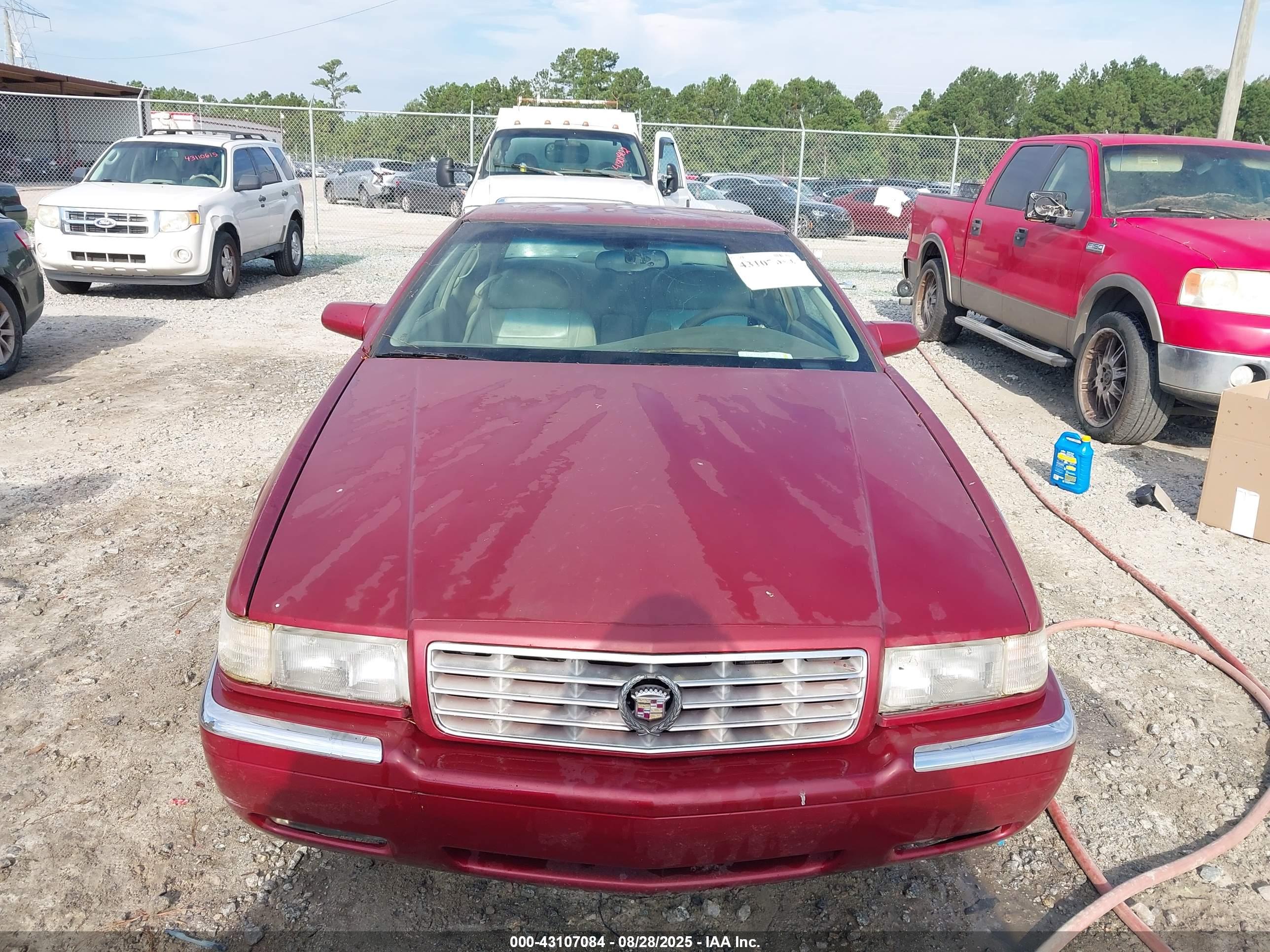 CADILLAC ELDORADO image 6