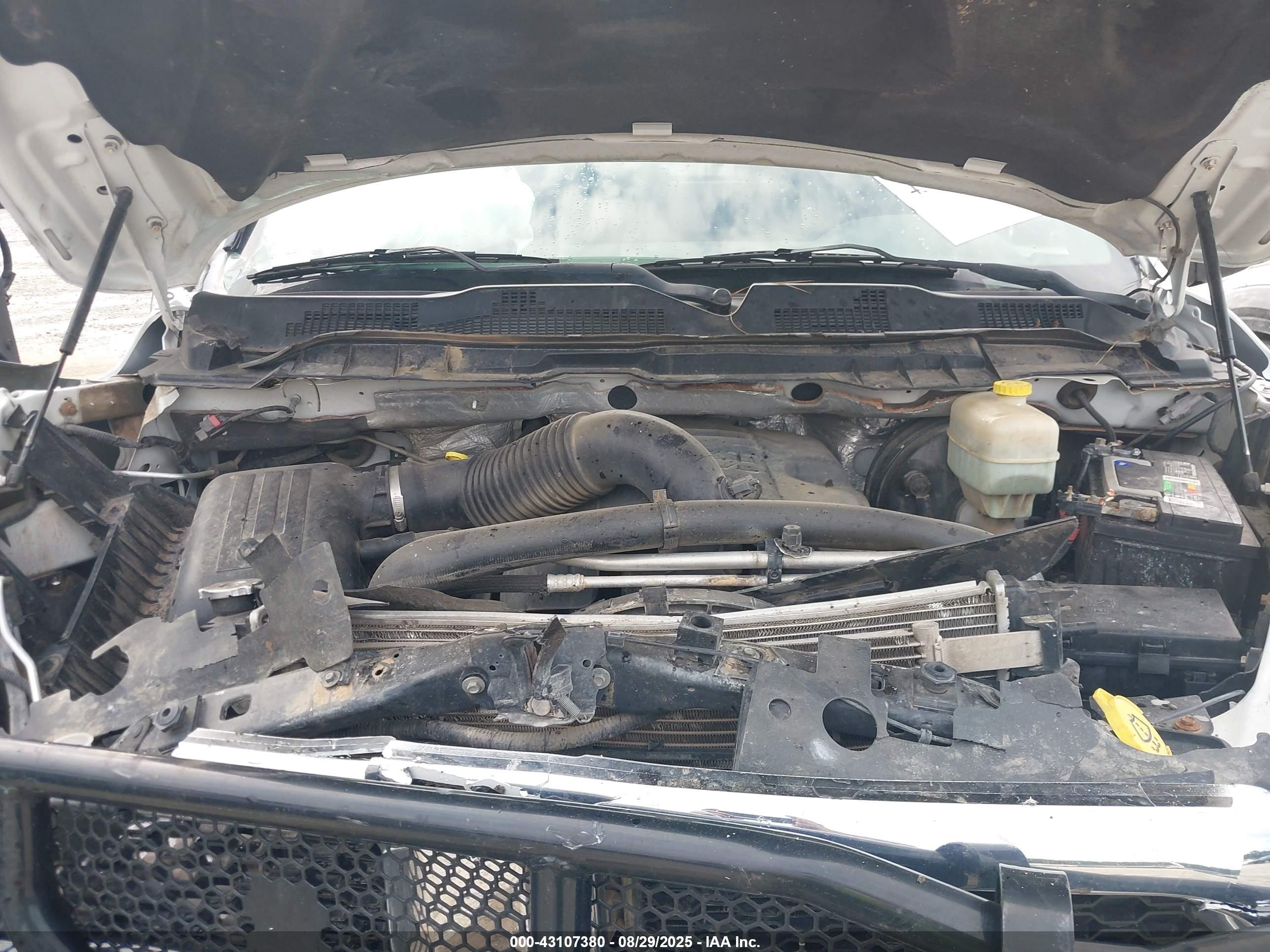 RAM 2500 image 10