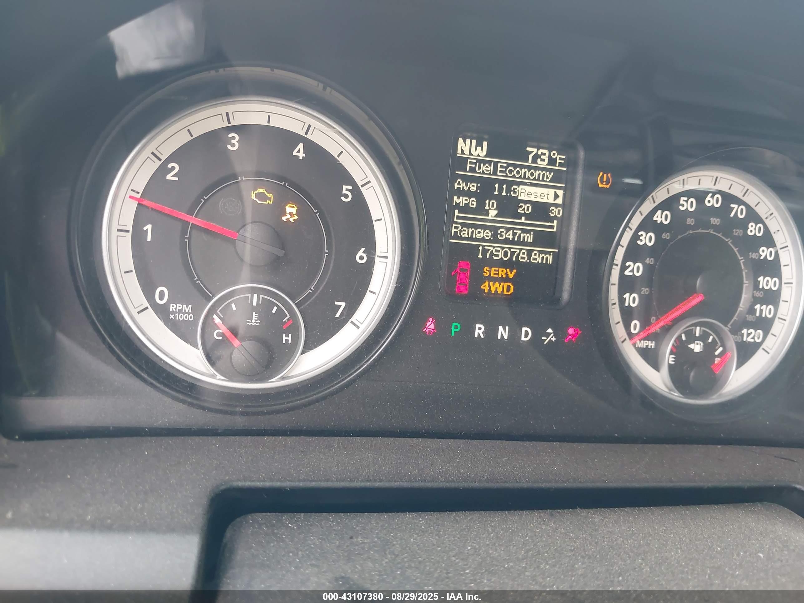 RAM 2500 image 7