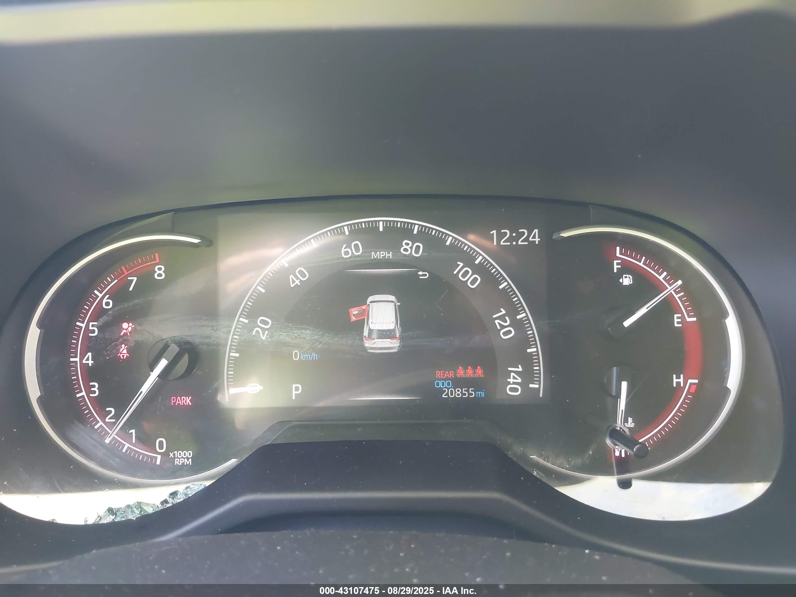 TOYOTA RAV4 image 7