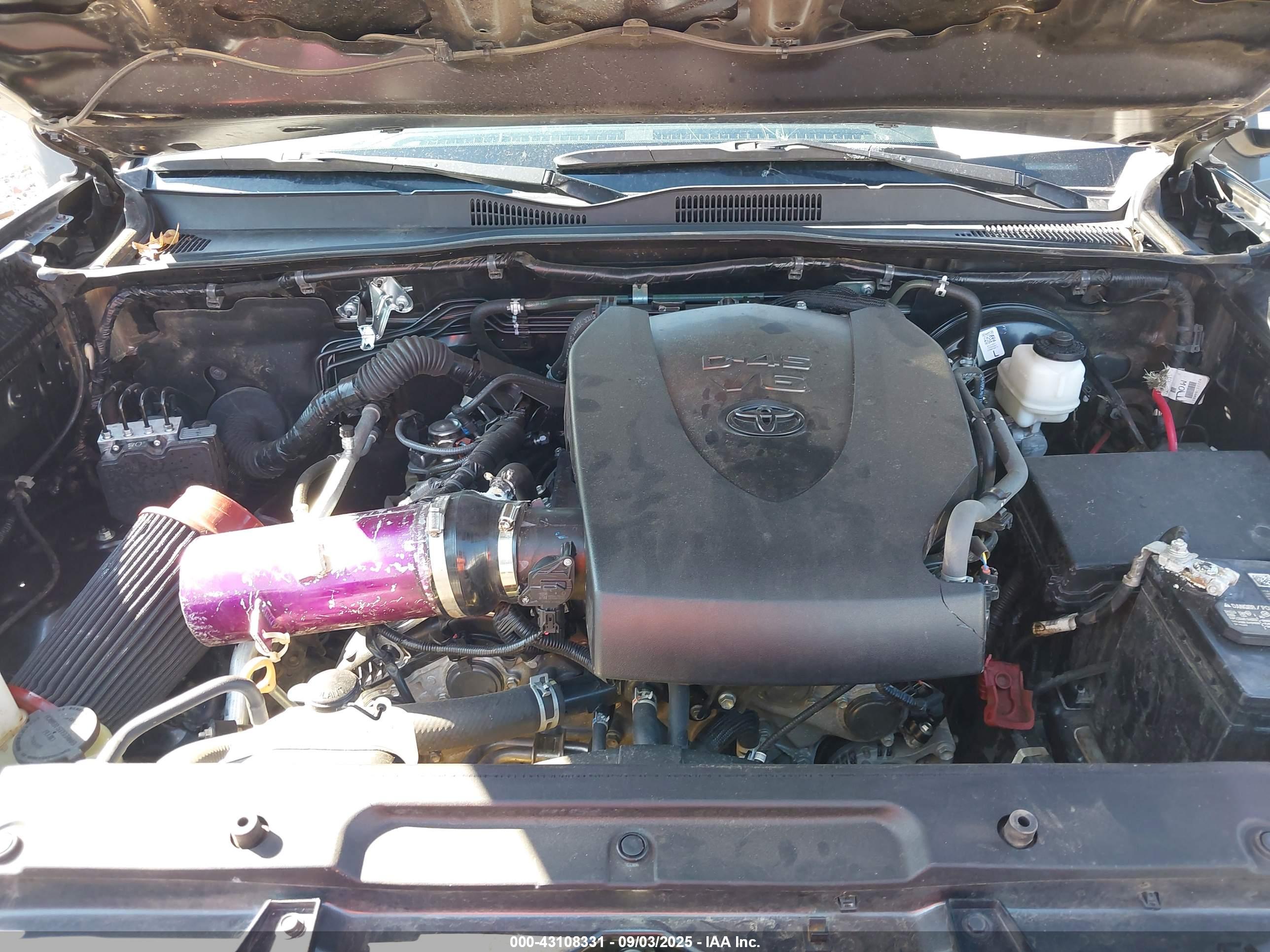 TOYOTA TACOMA image 10