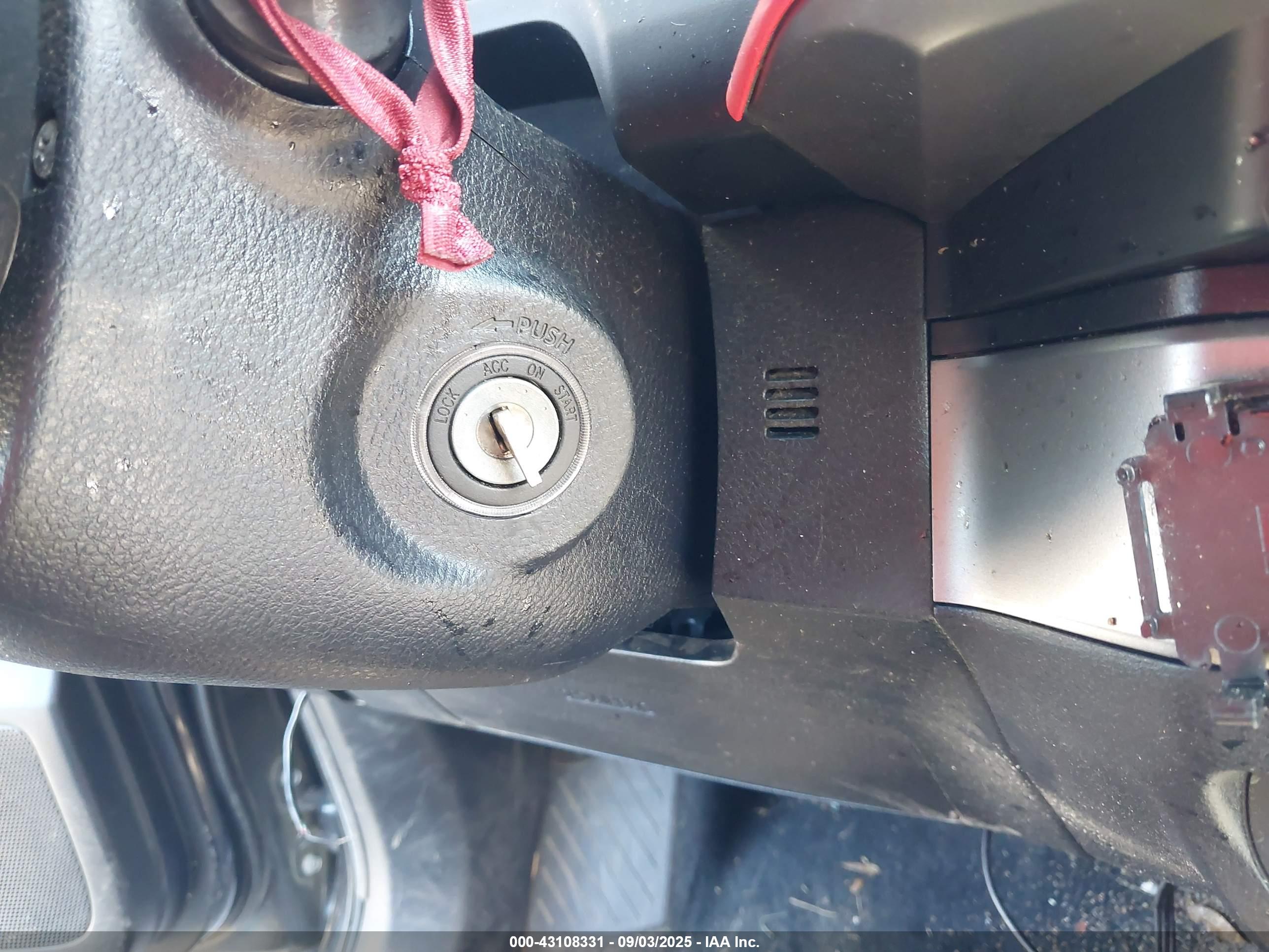 TOYOTA TACOMA image 11