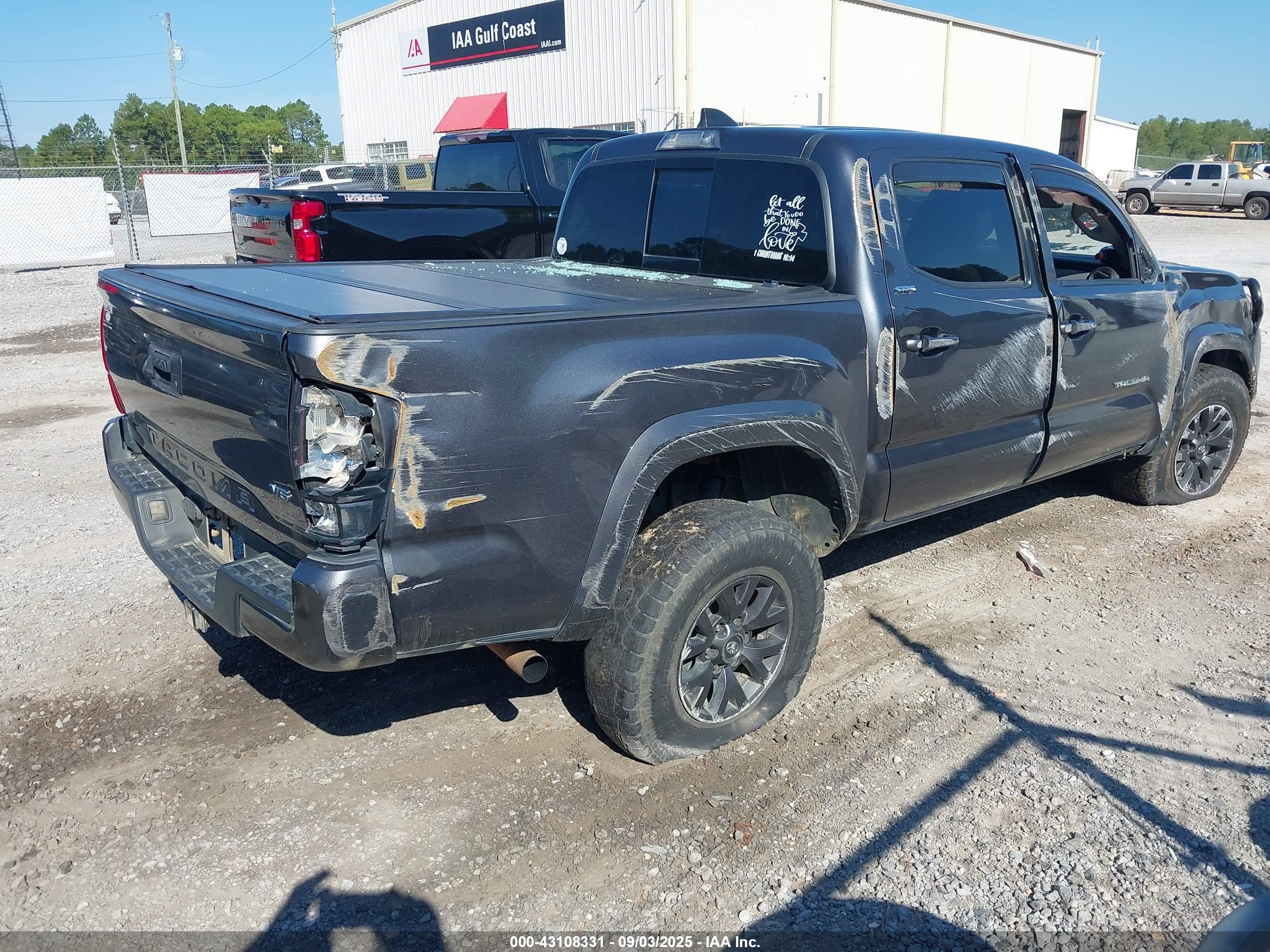 TOYOTA TACOMA image 4