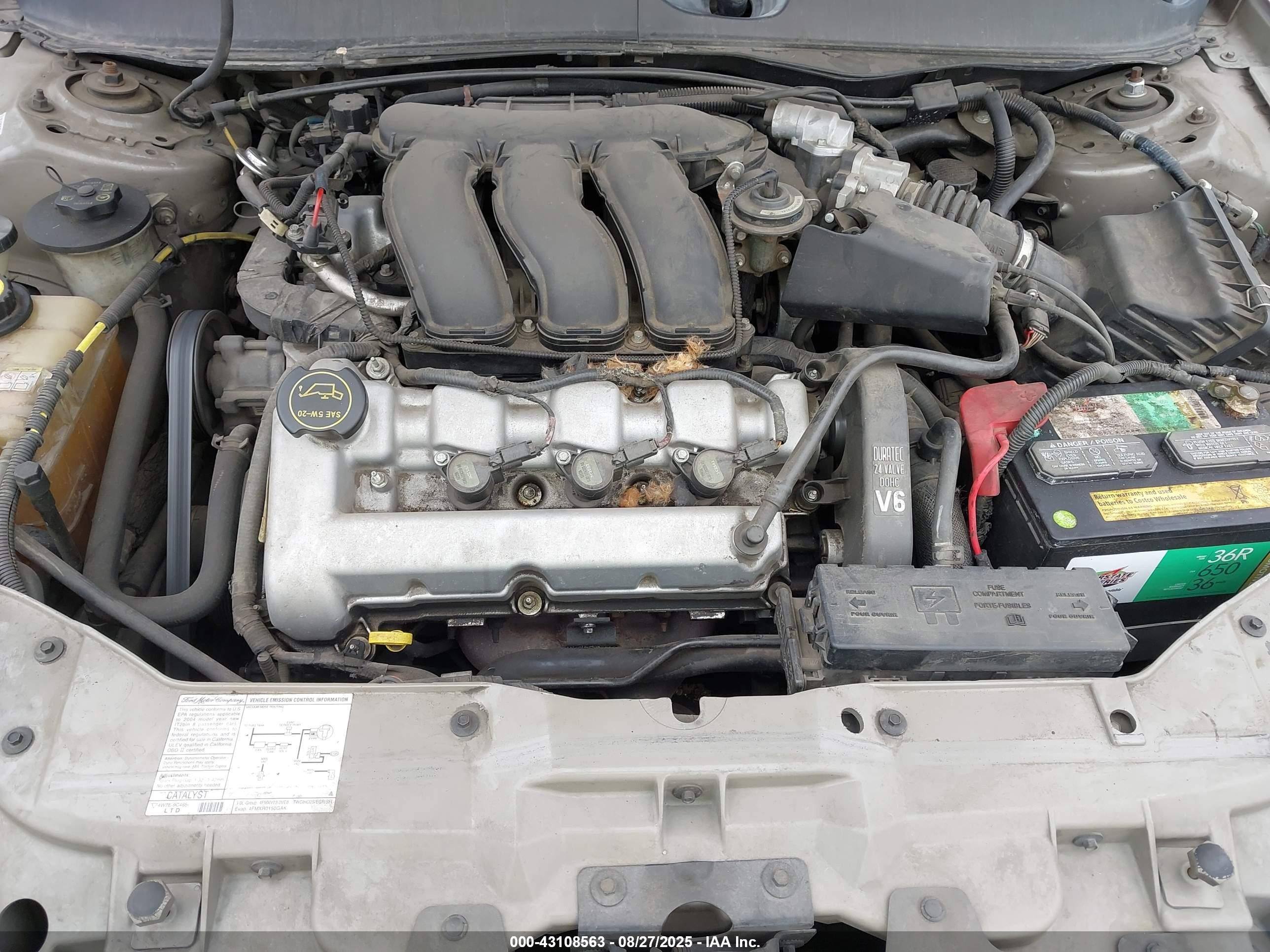 FORD TAURUS image 10