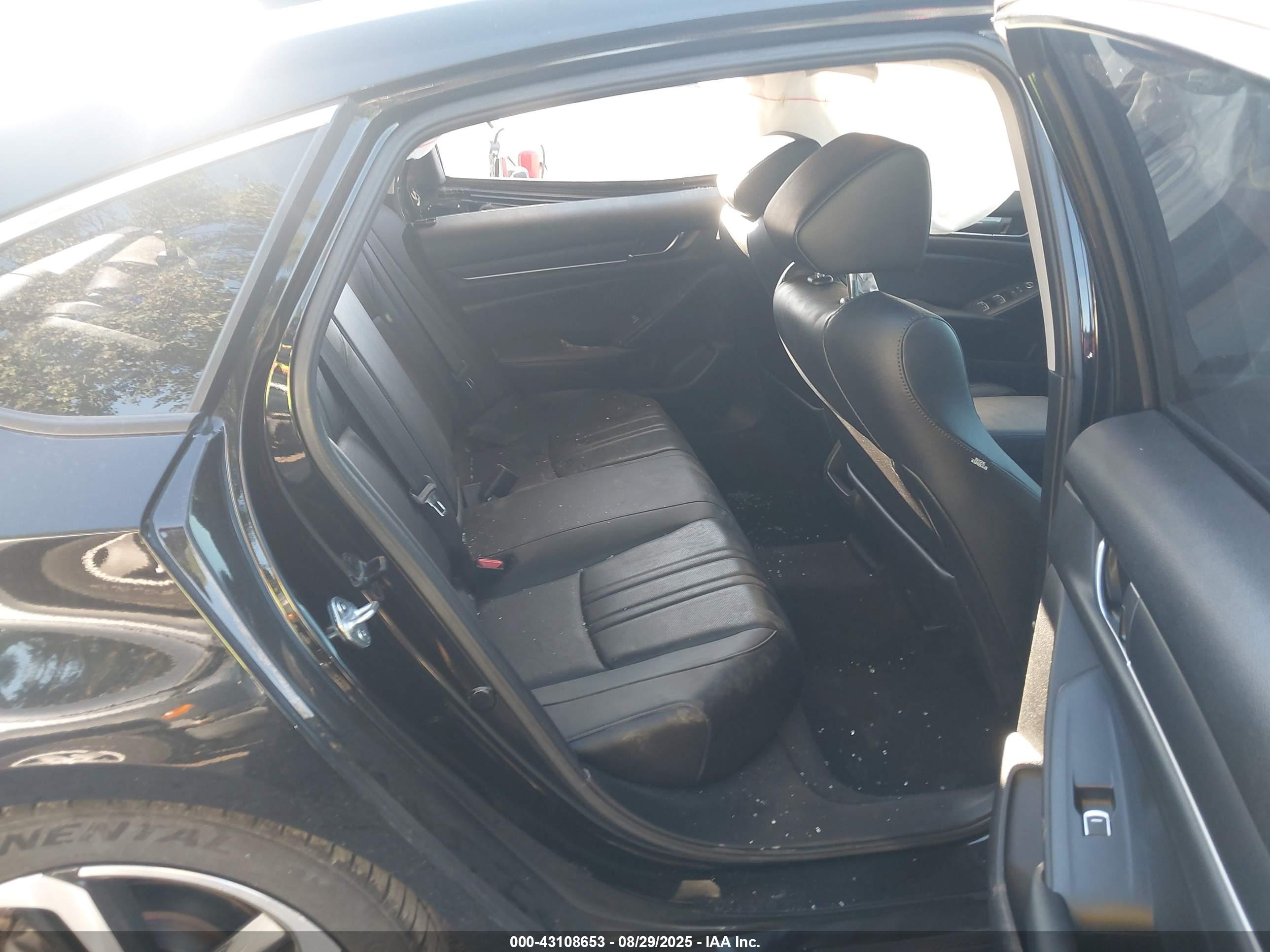 HONDA ACCORD image 8