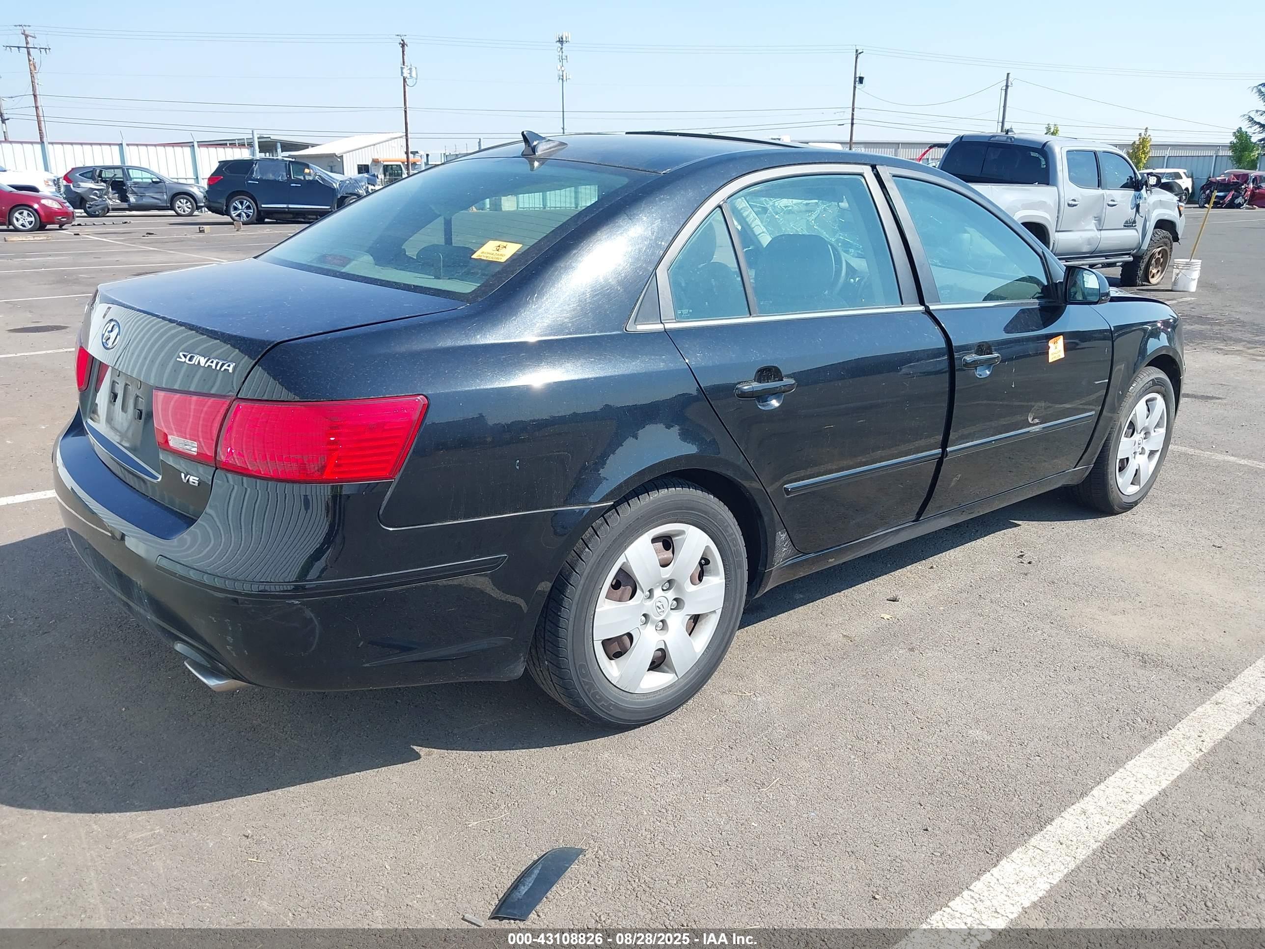 HYUNDAI SONATA image 4