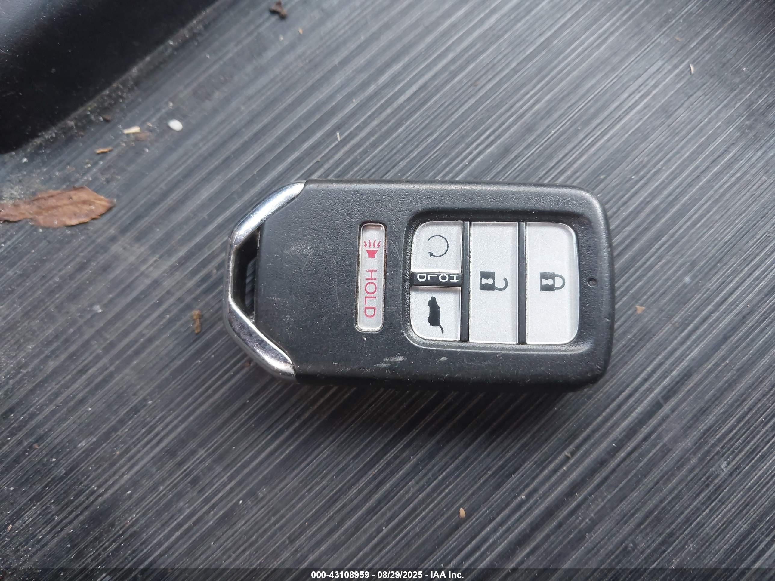 HONDA PILOT image 11