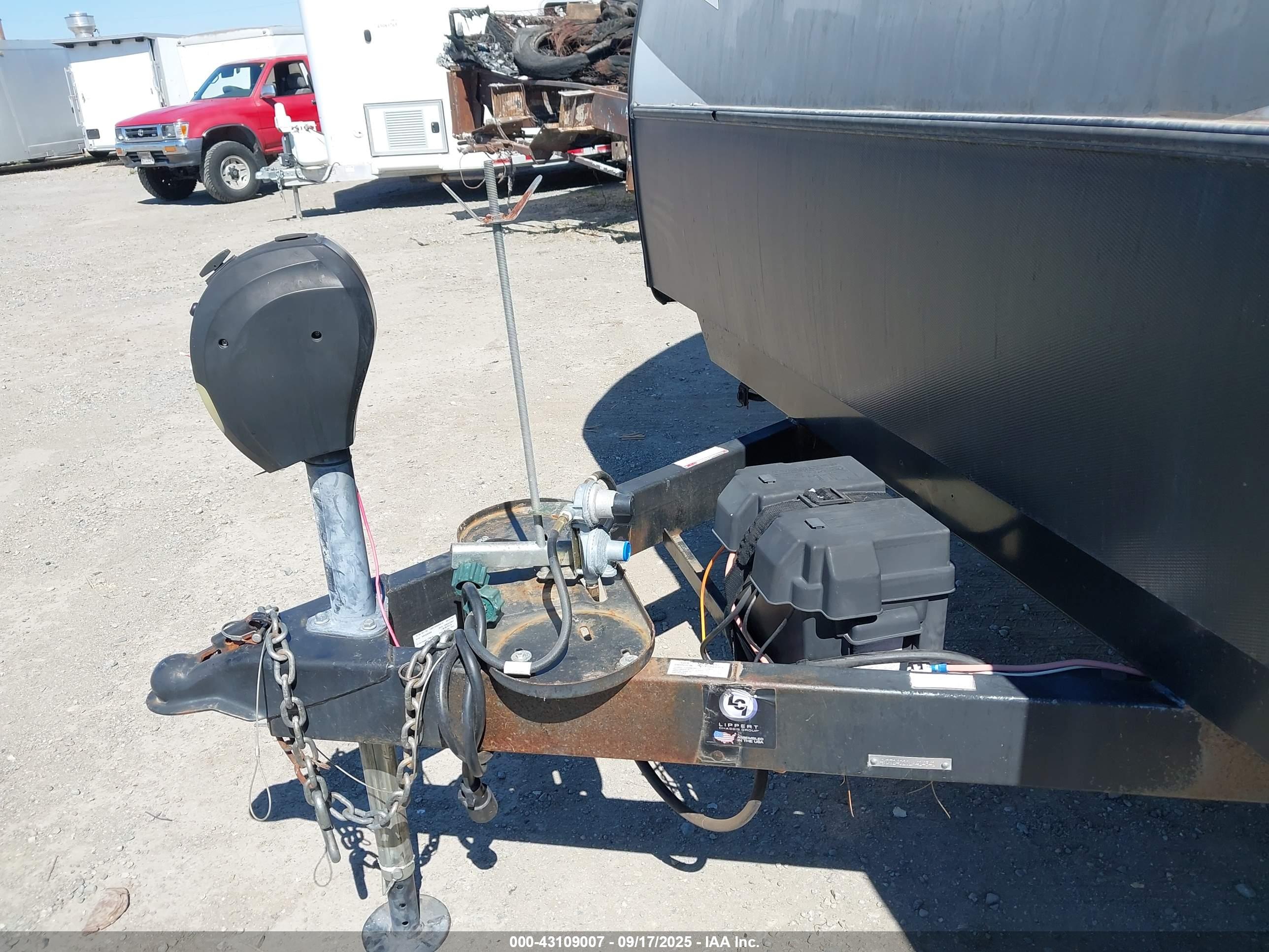 KEYSTONE RV image 10