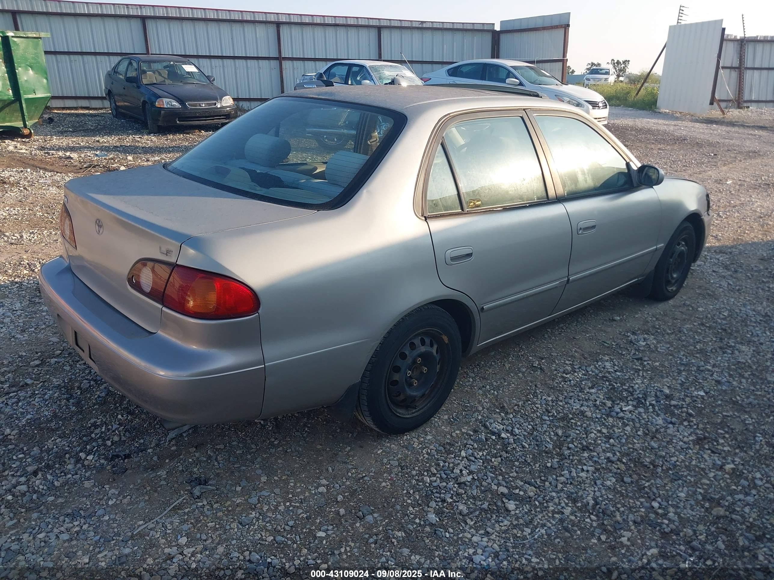 TOYOTA COROLLA image 4