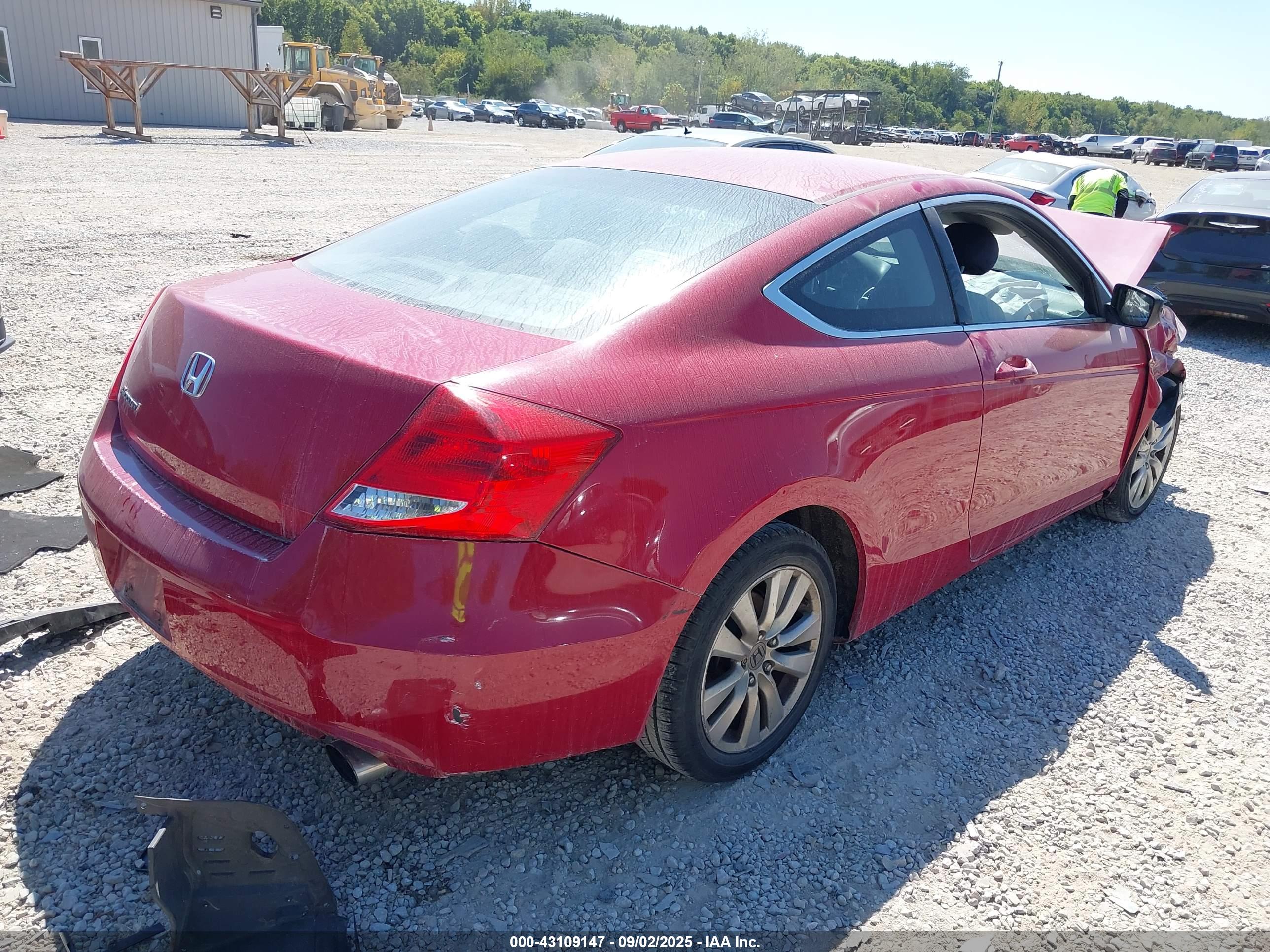 HONDA ACCORD image 4