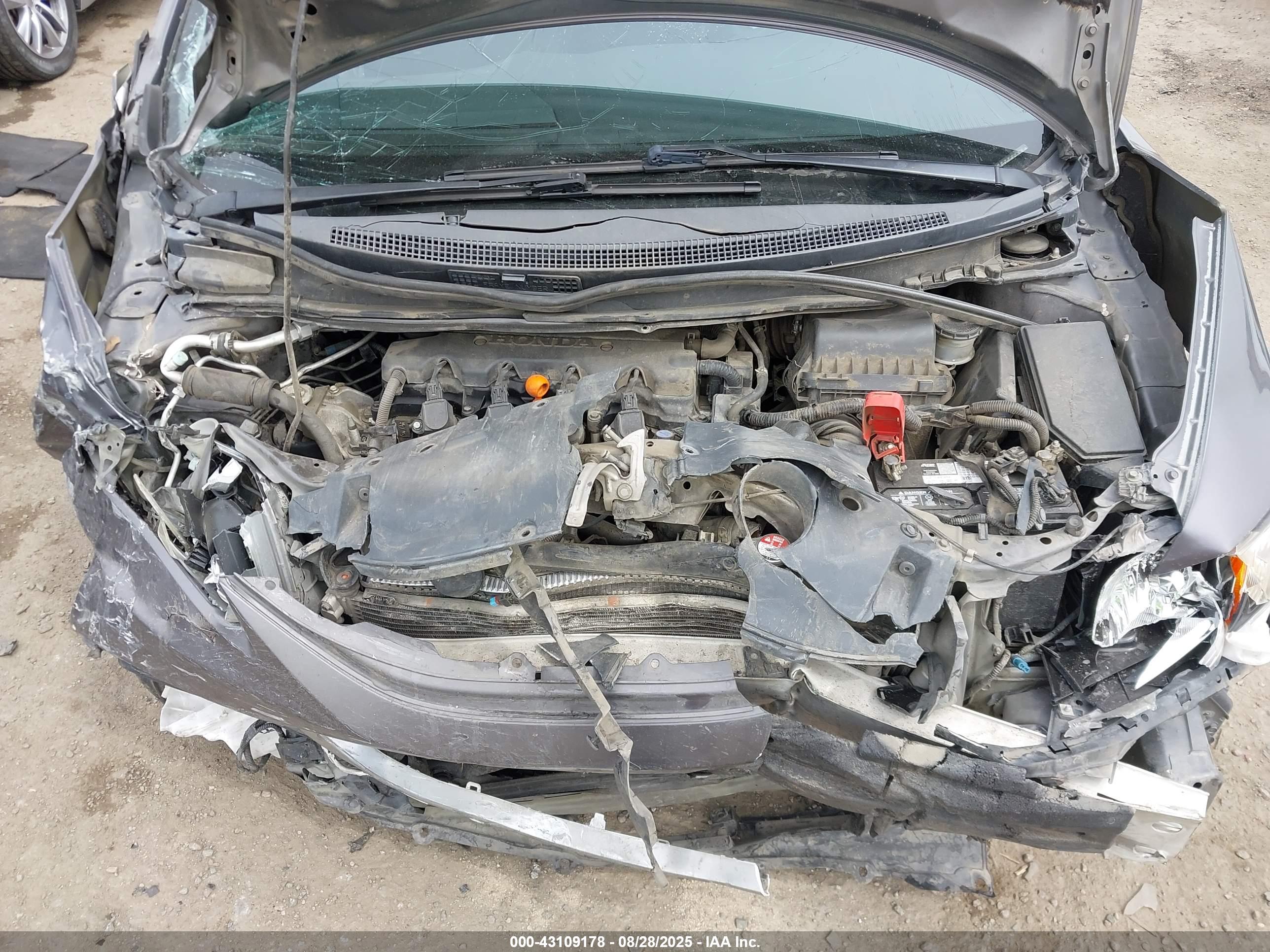 HONDA CIVIC image 10