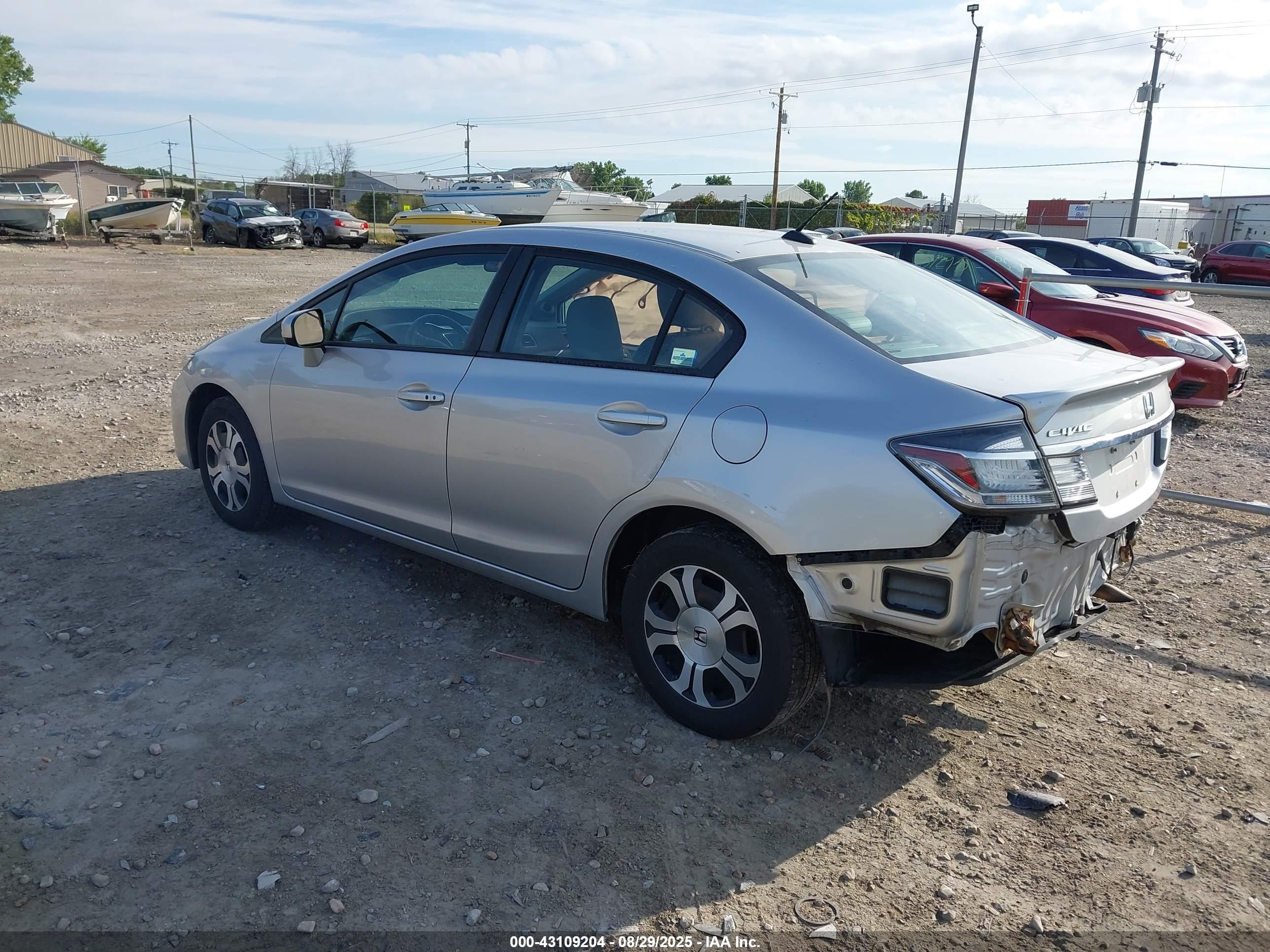 HONDA CIVIC image 3