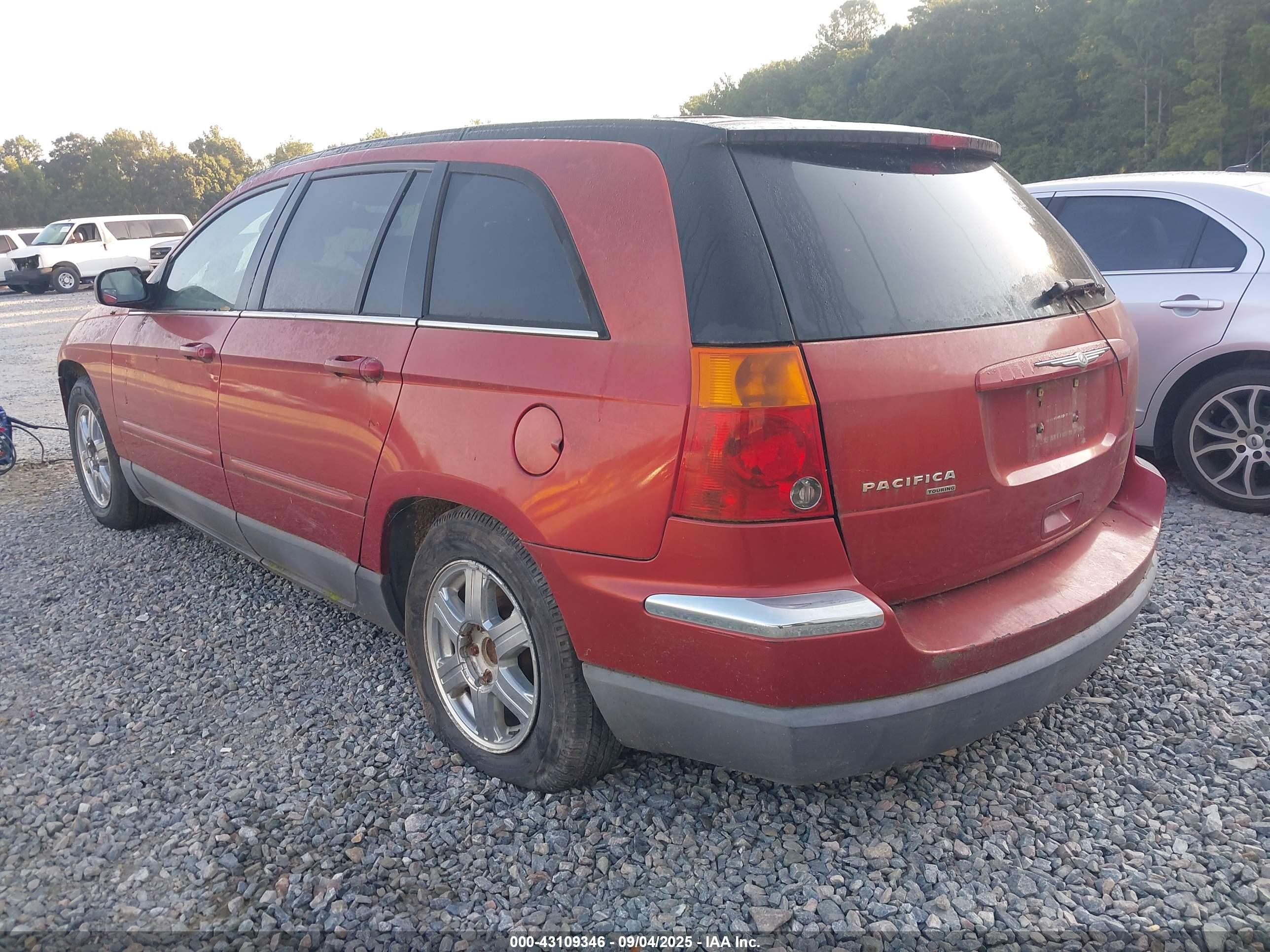 CHRYSLER PACIFICA image 3