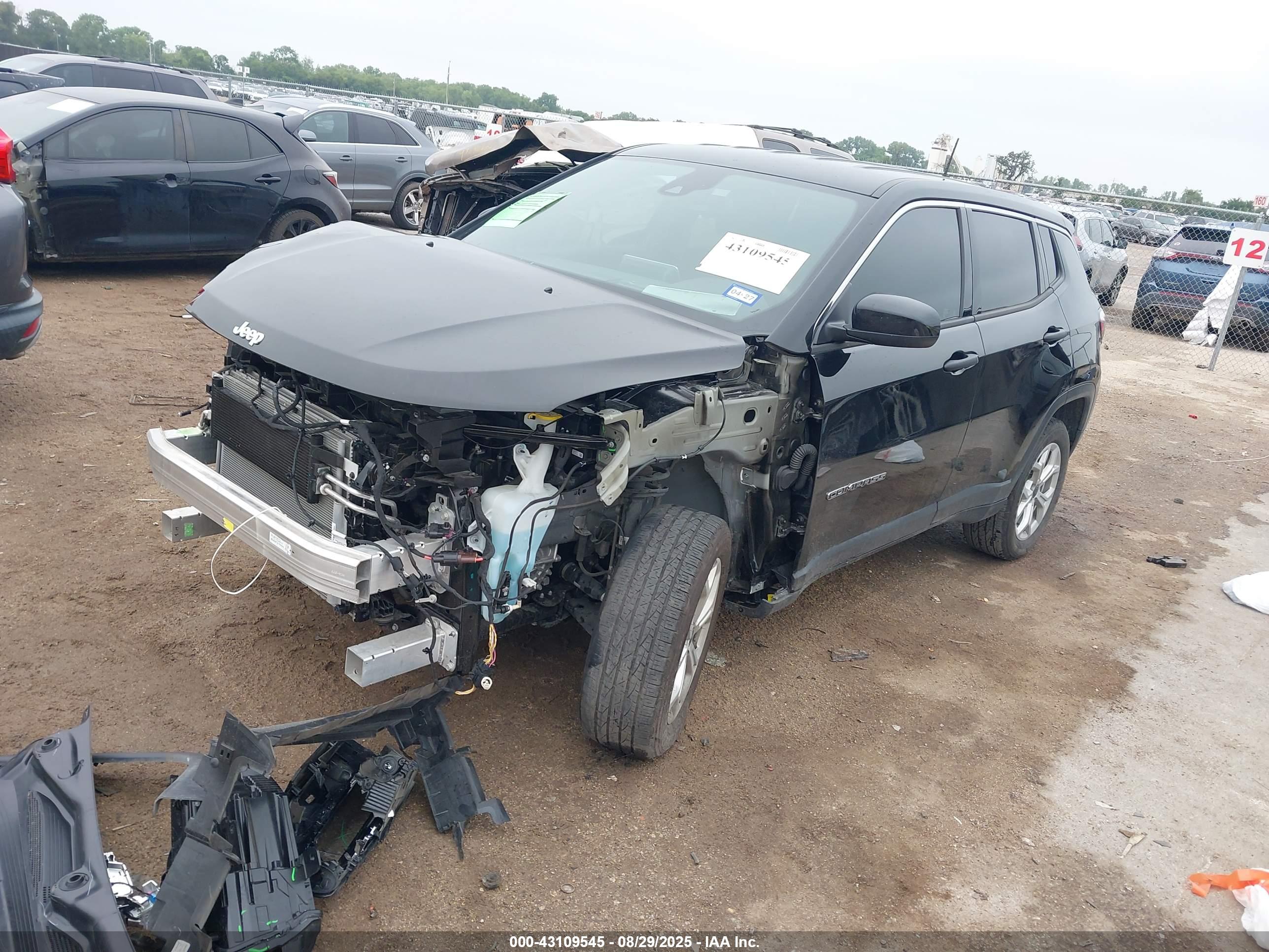 JEEP COMPASS image 2