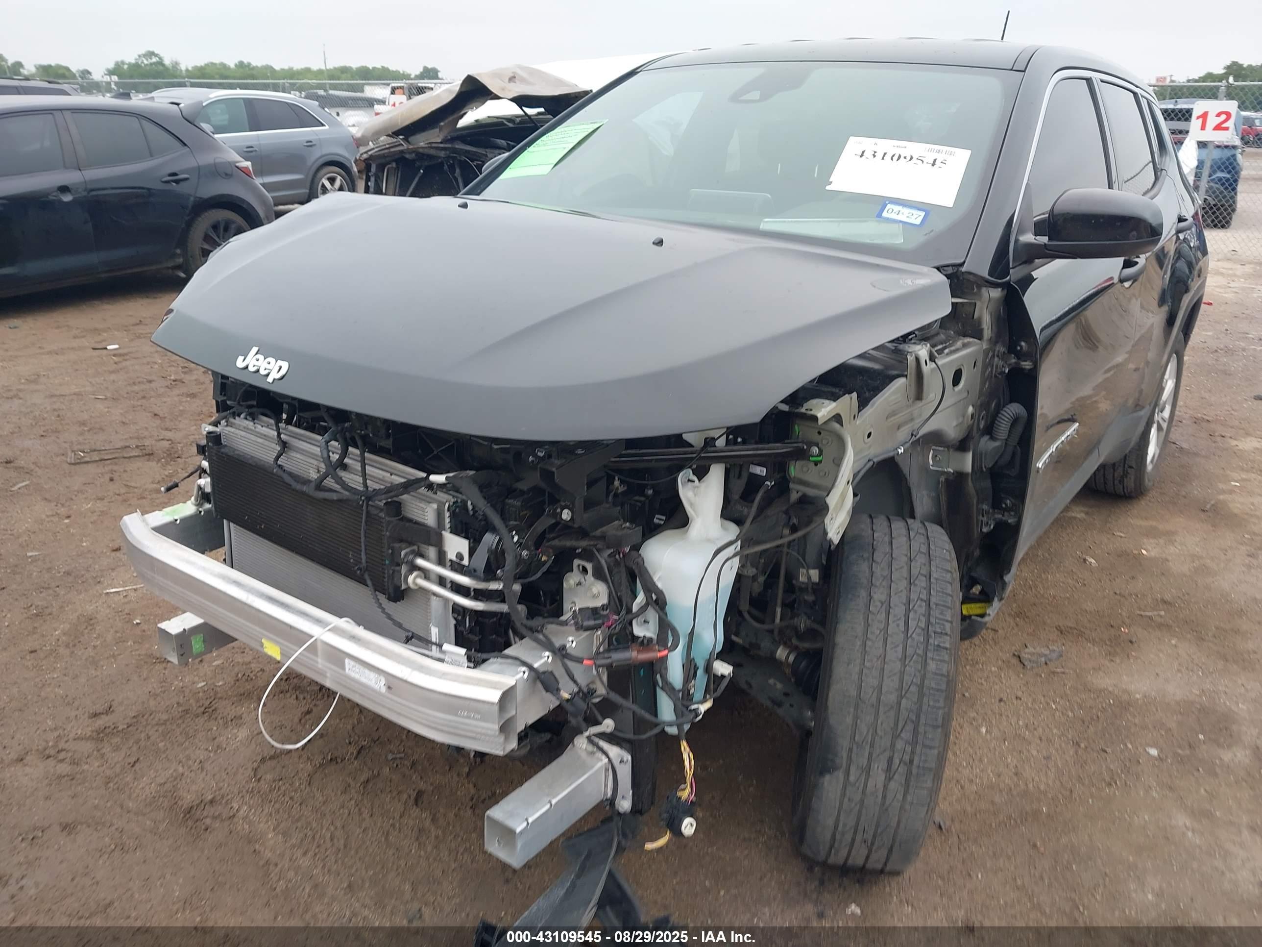 JEEP COMPASS image 6