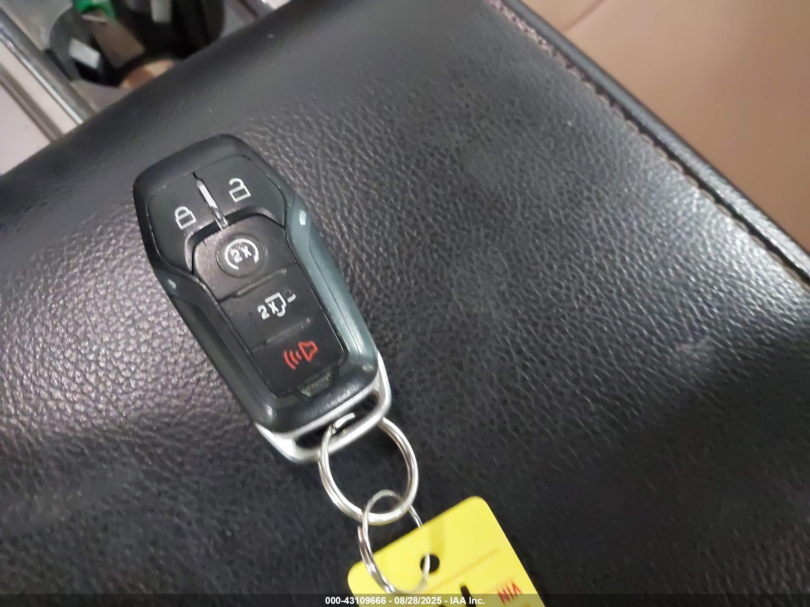 FORD F-150 image 11