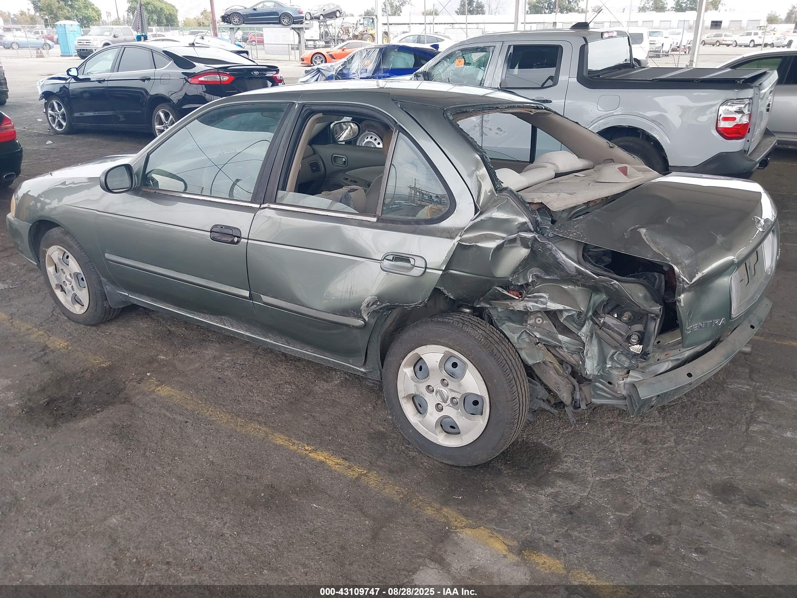 NISSAN SENTRA image 3