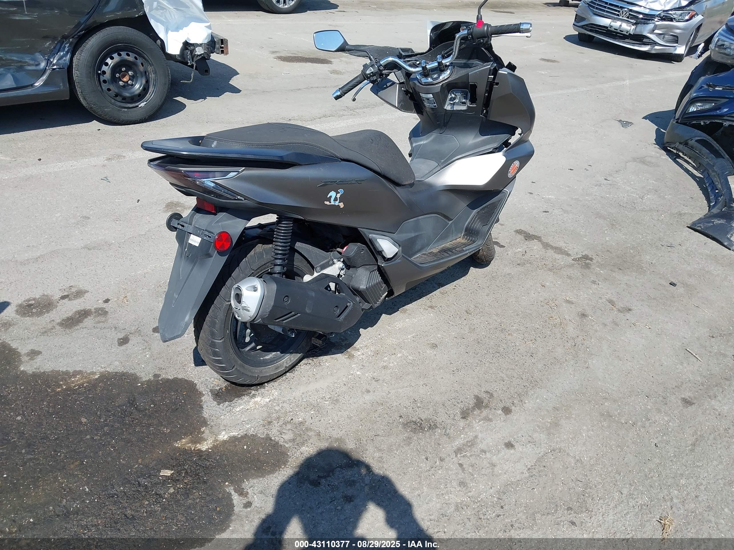 HONDA WW150 image 4