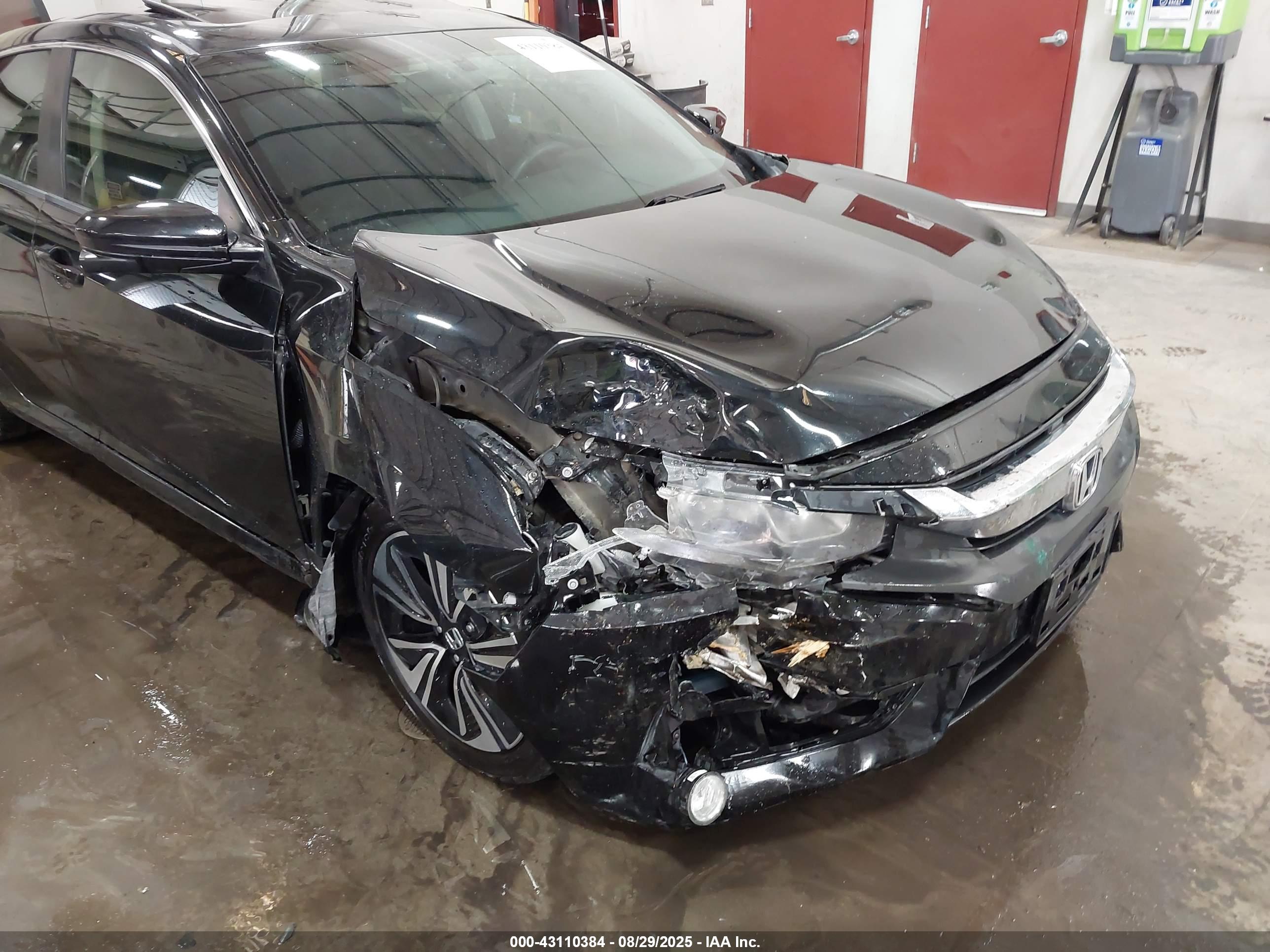 HONDA CIVIC image 6
