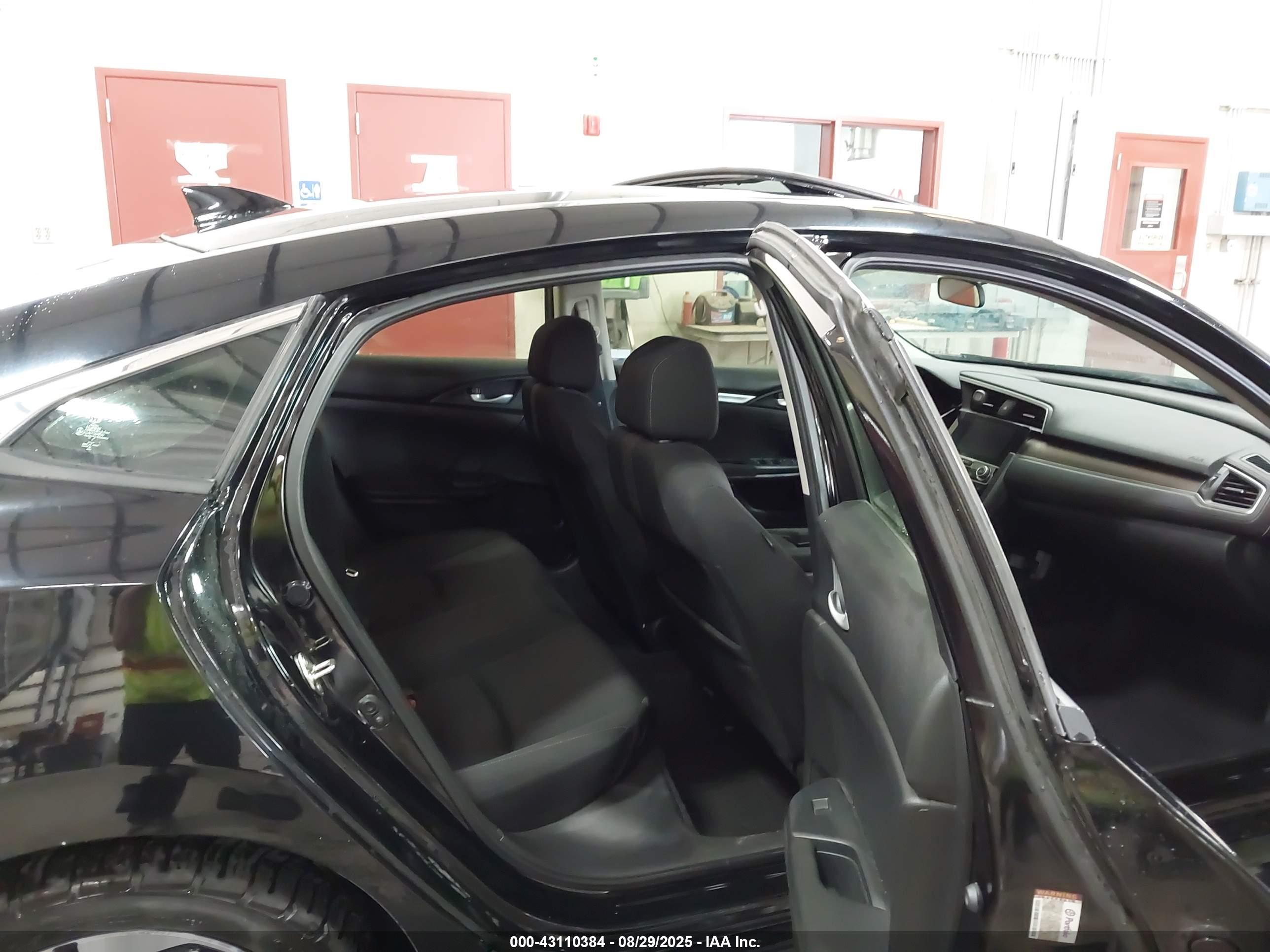 HONDA CIVIC image 8