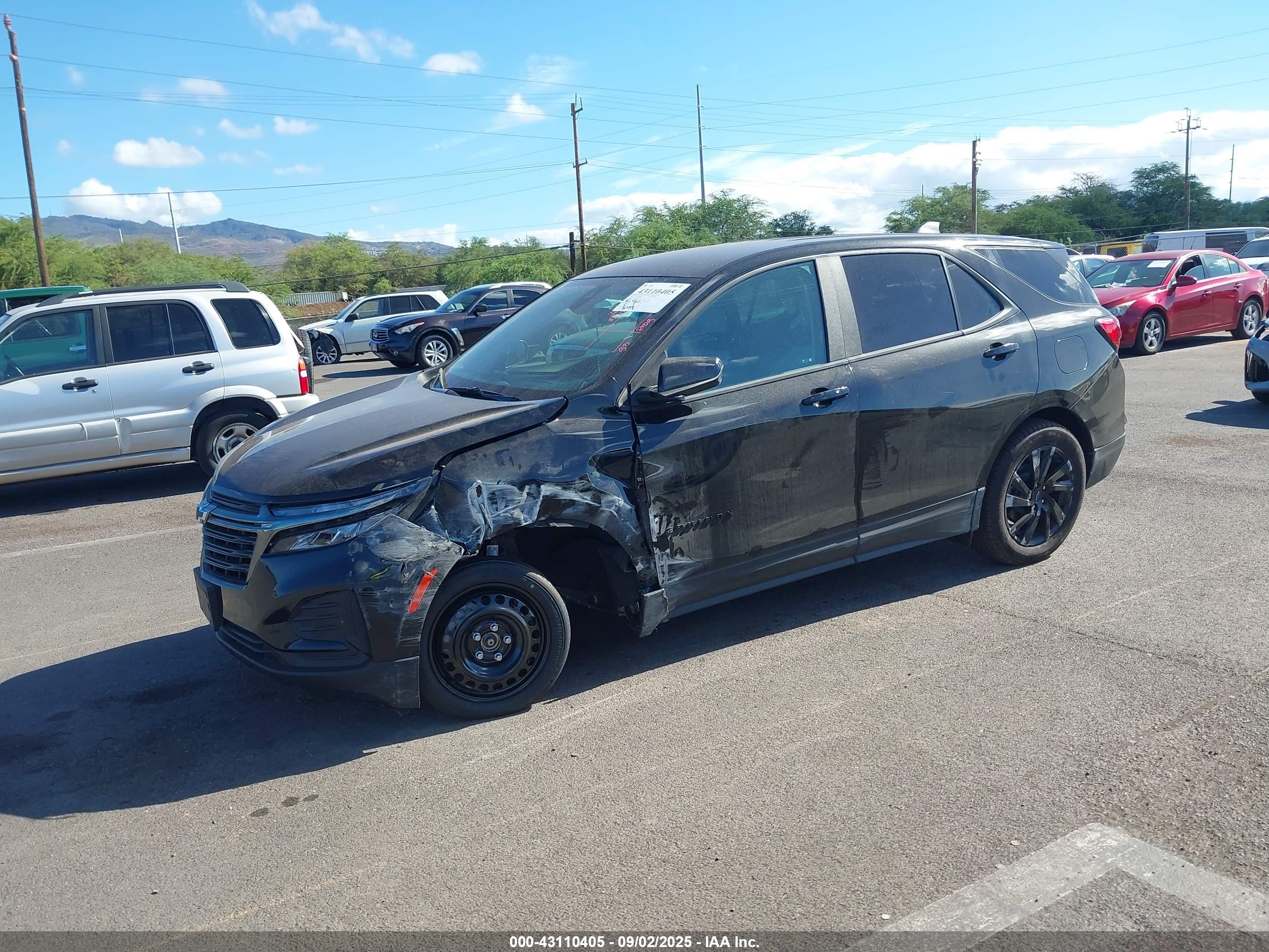 CHEVROLET EQUINOX image 2