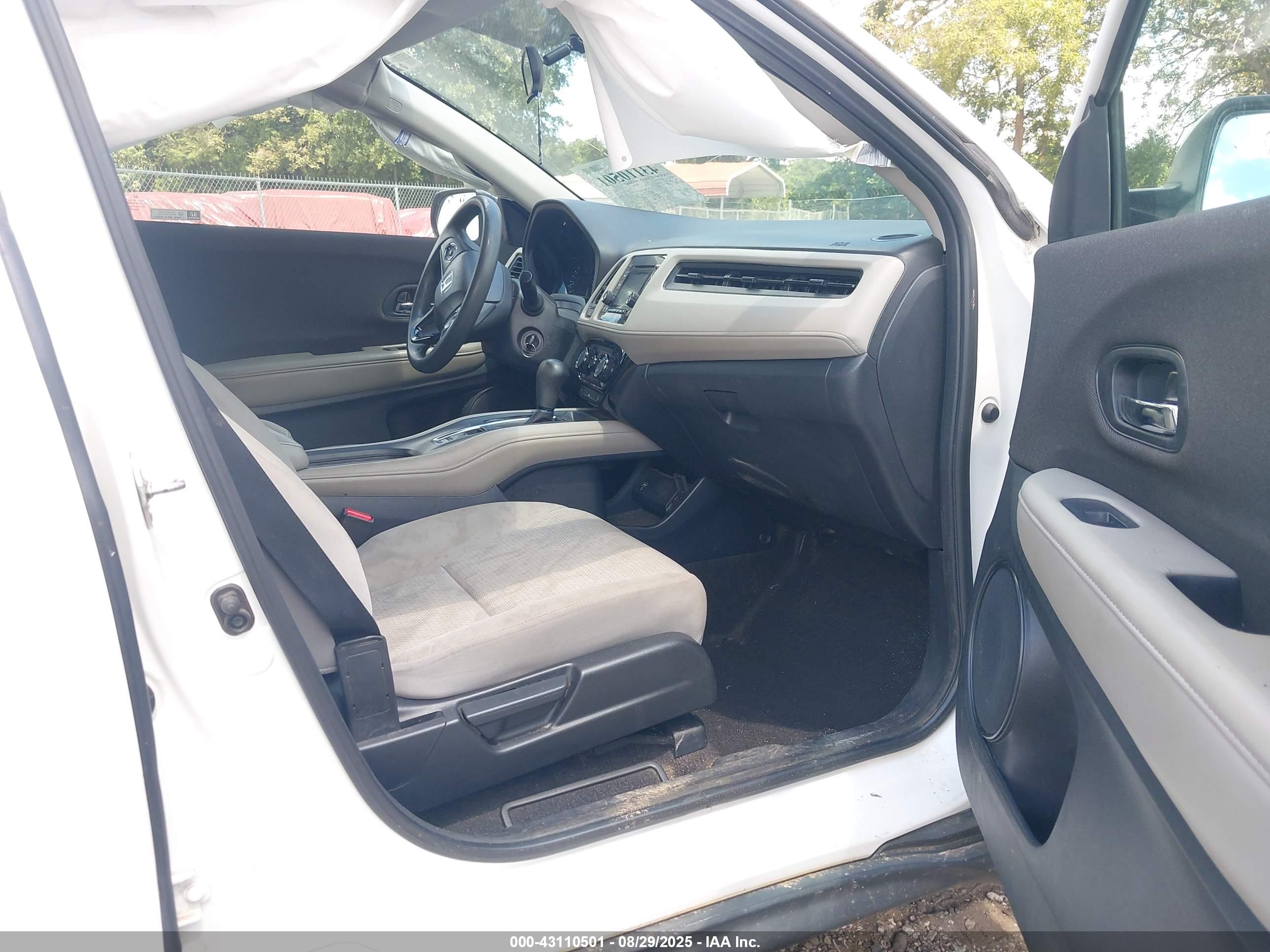 HONDA HR-V image 5