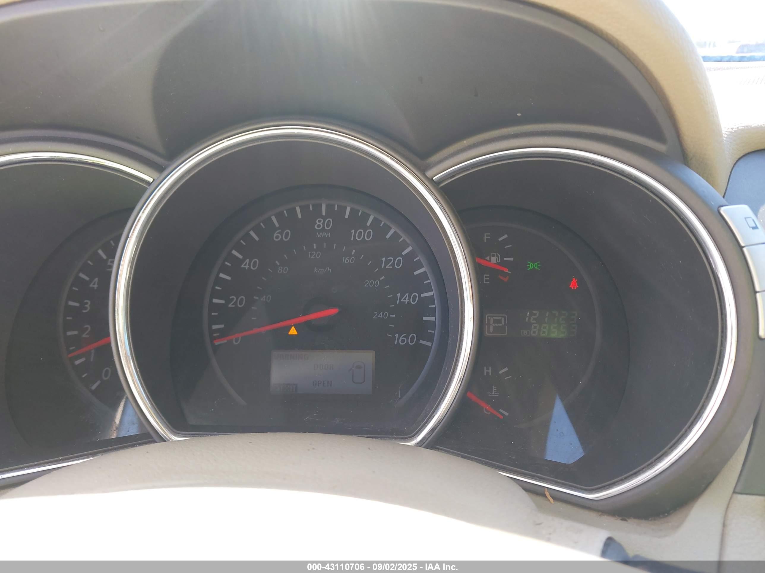 NISSAN MURANO image 7