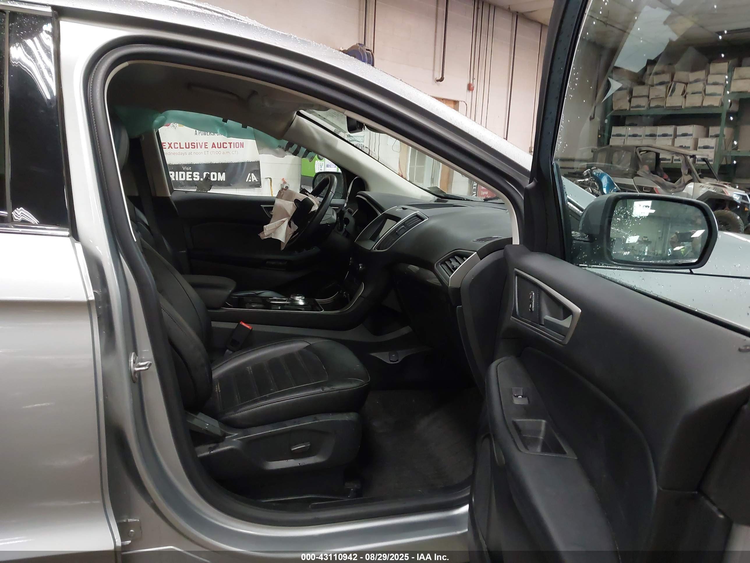 FORD EDGE image 5