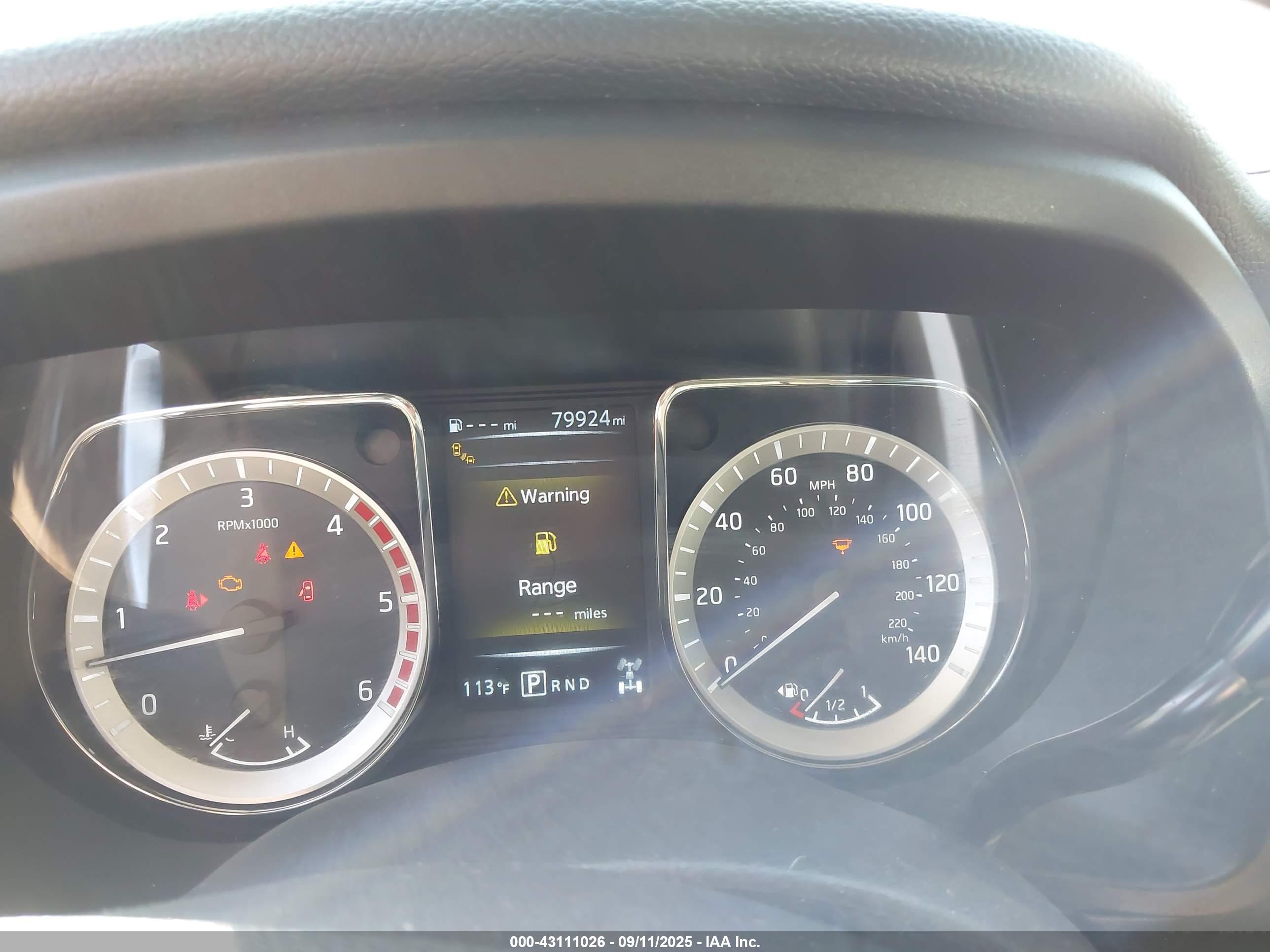 NISSAN TITAN image 7