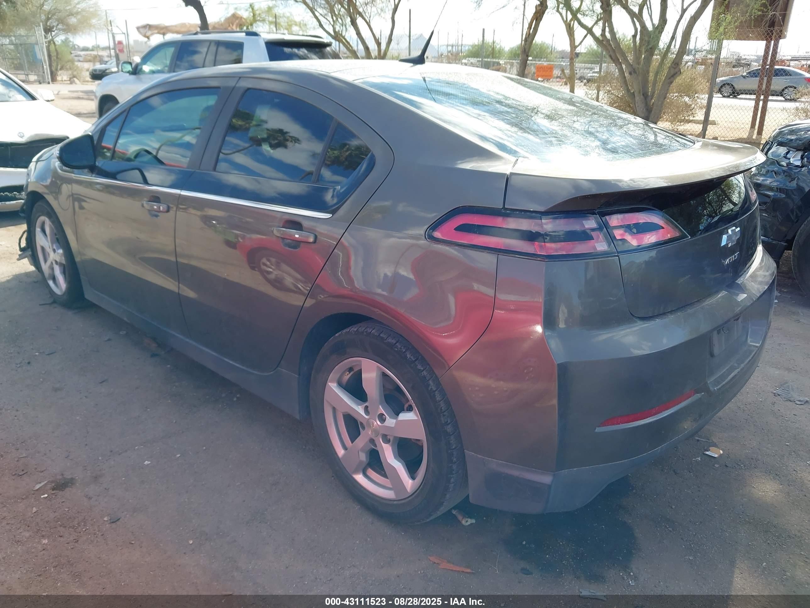 CHEVROLET VOLT image 3