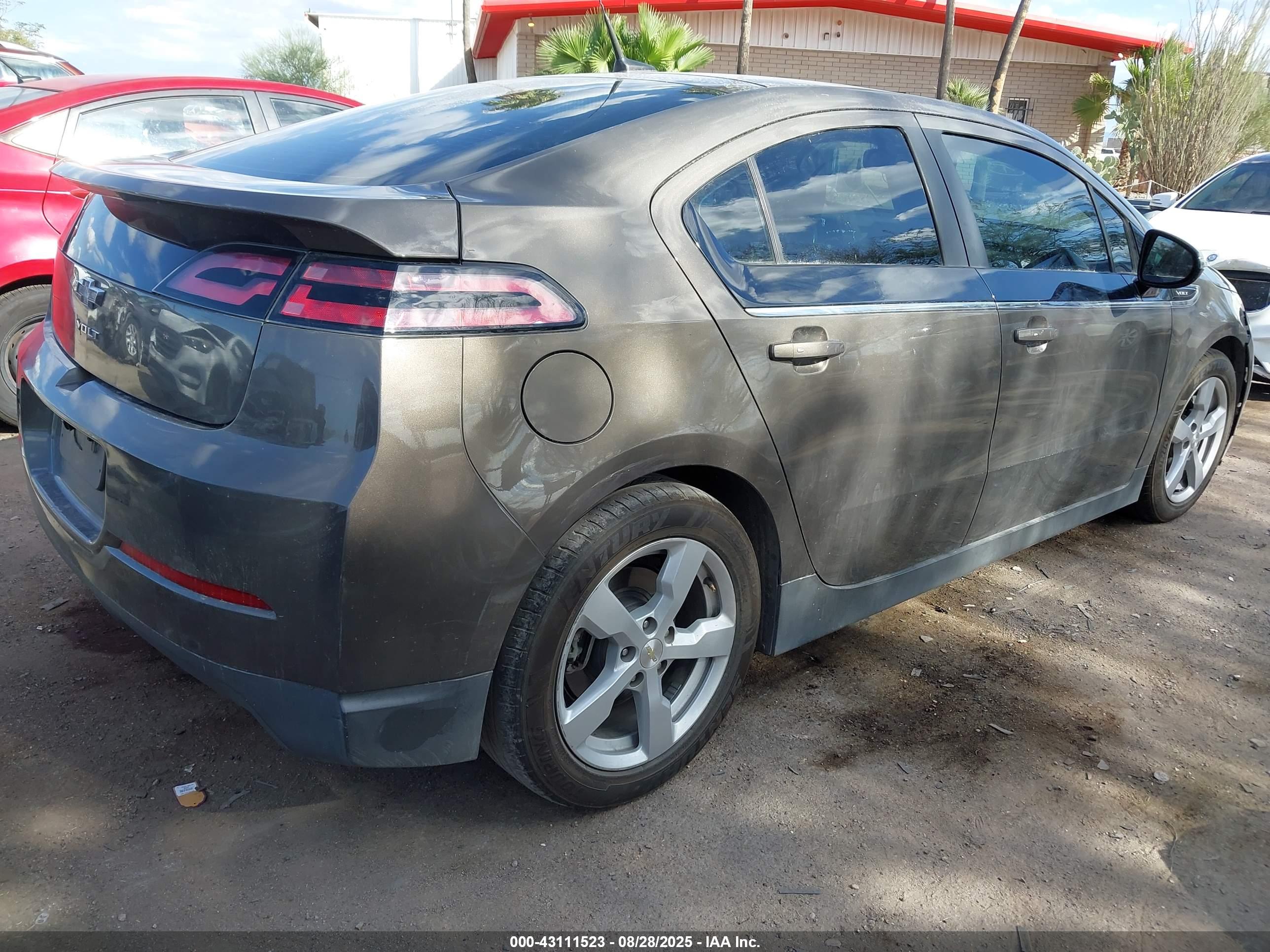 CHEVROLET VOLT image 4