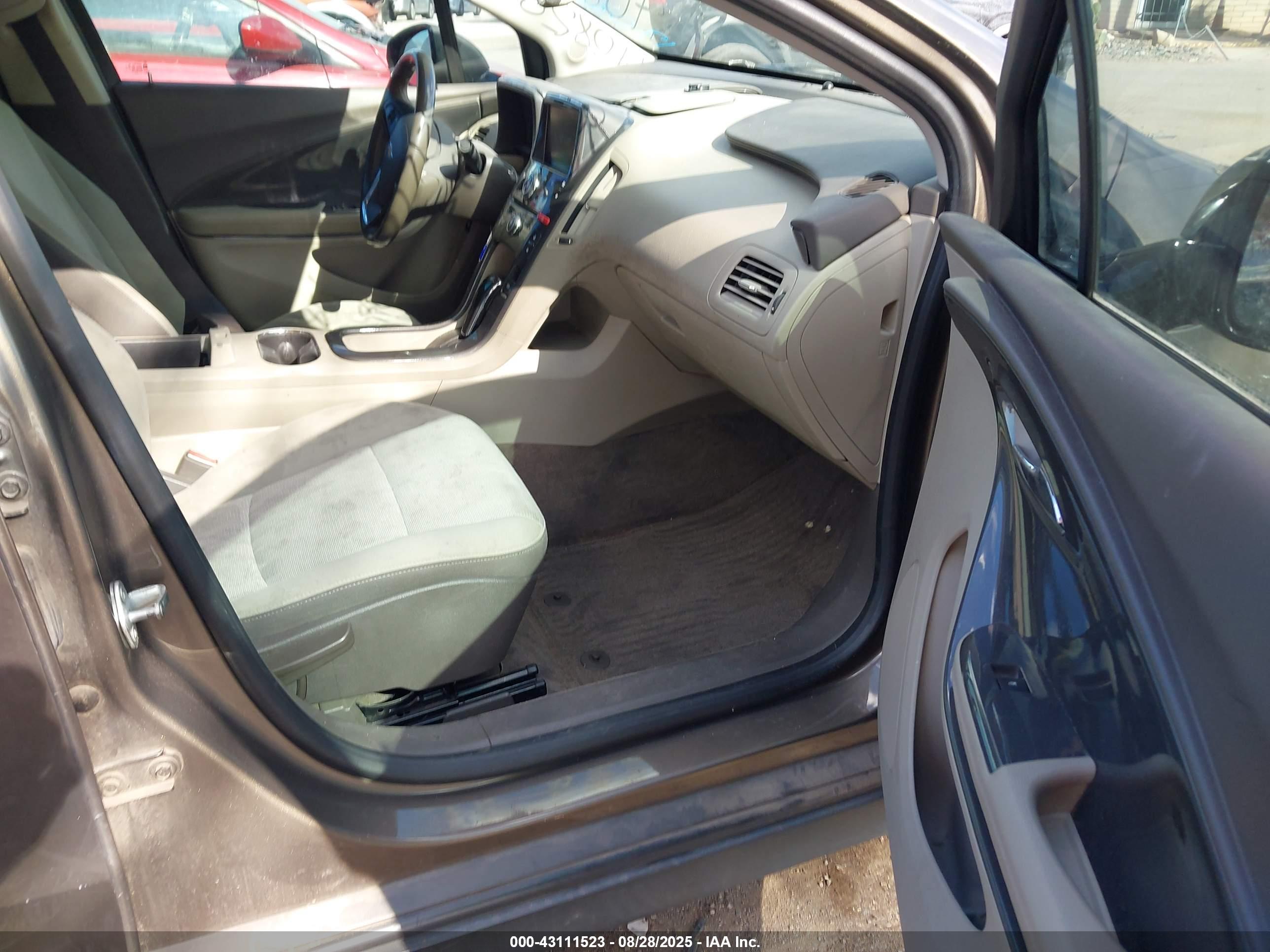 CHEVROLET VOLT image 5