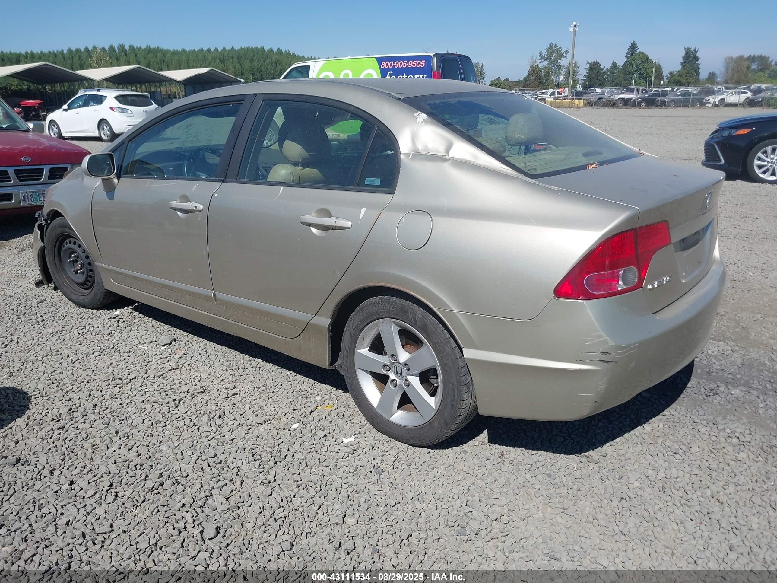 HONDA CIVIC image 3