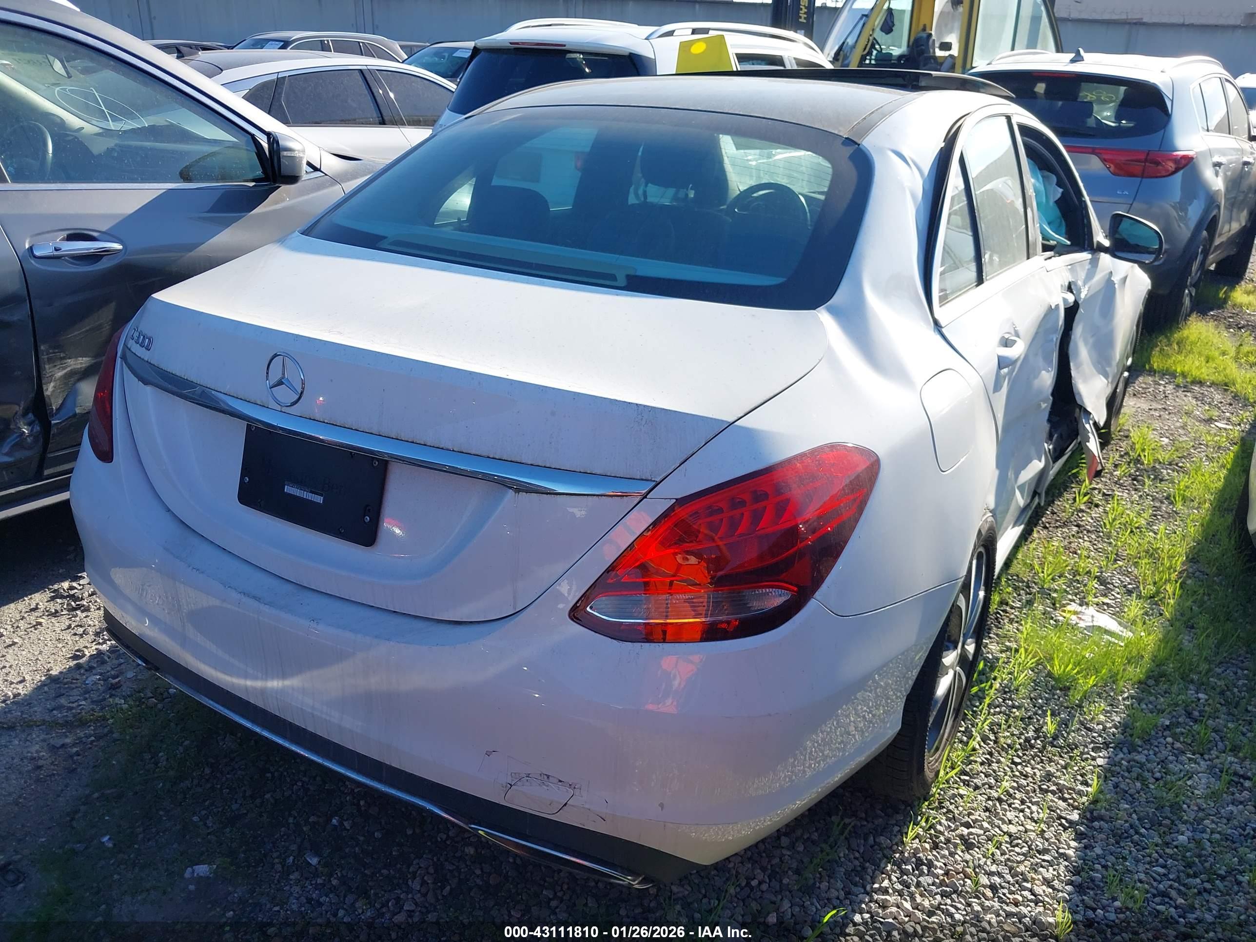 MERCEDES-BENZ C image 4