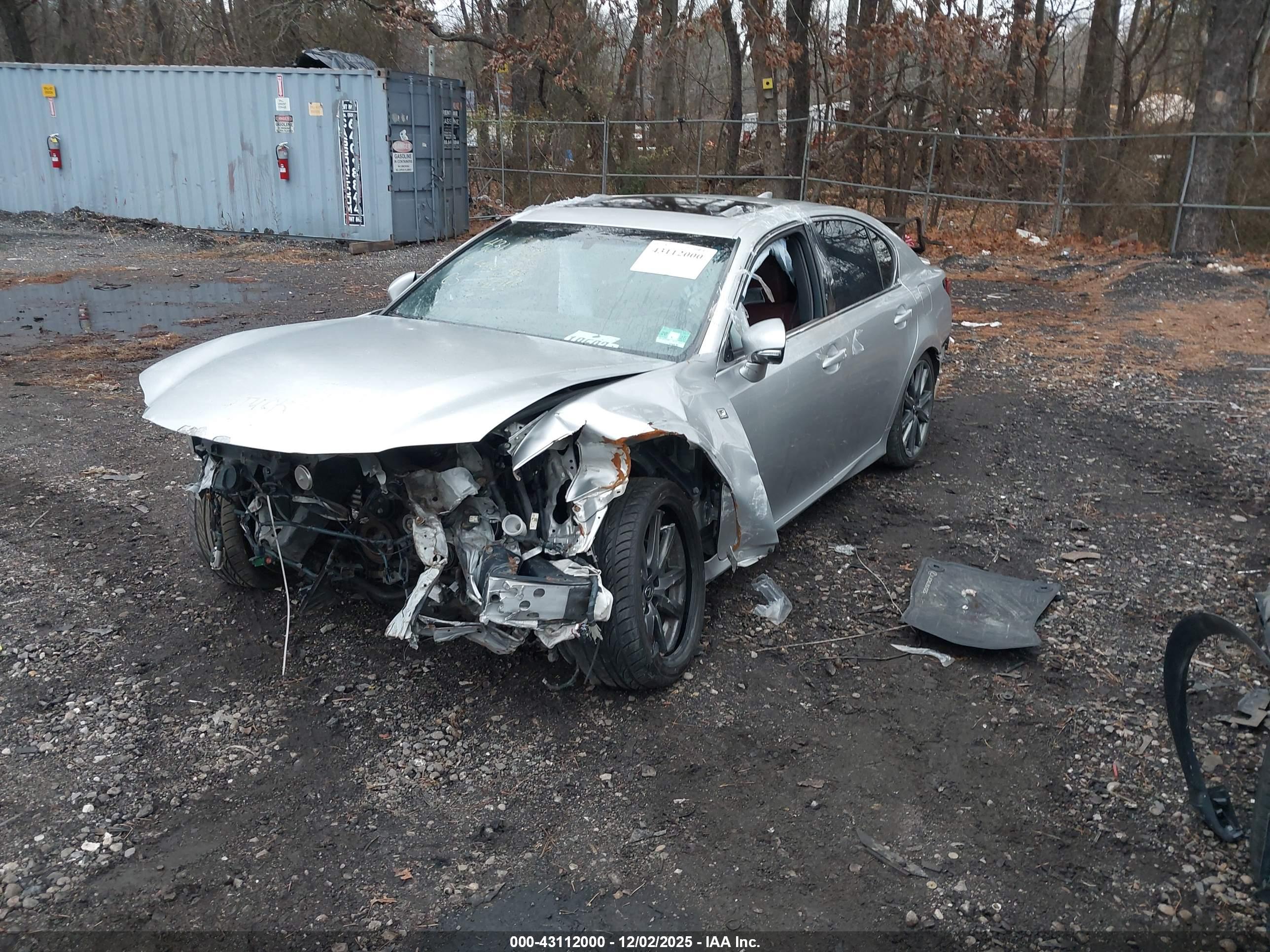 LEXUS GS image 2