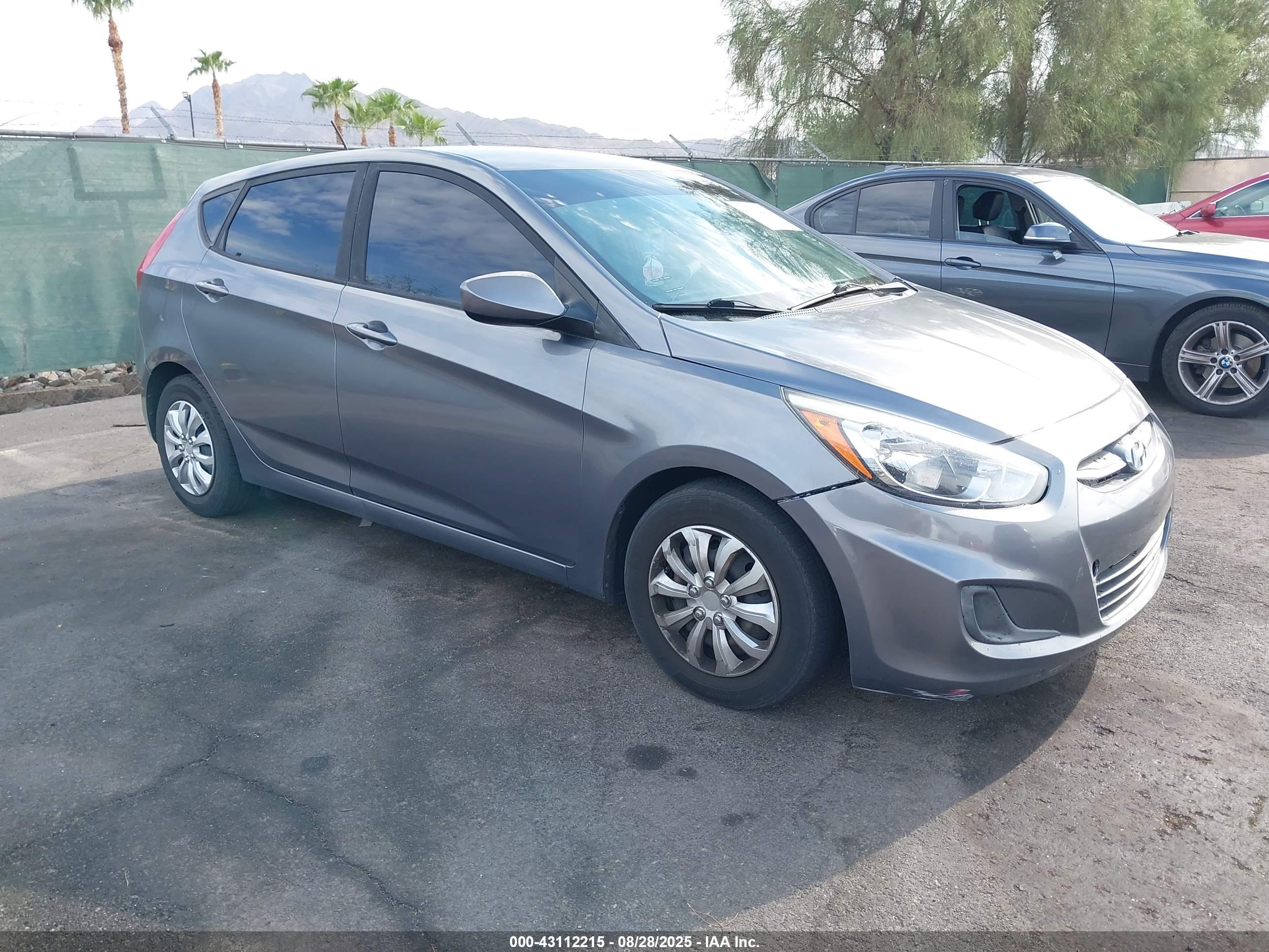 HYUNDAI ACCENT image 6