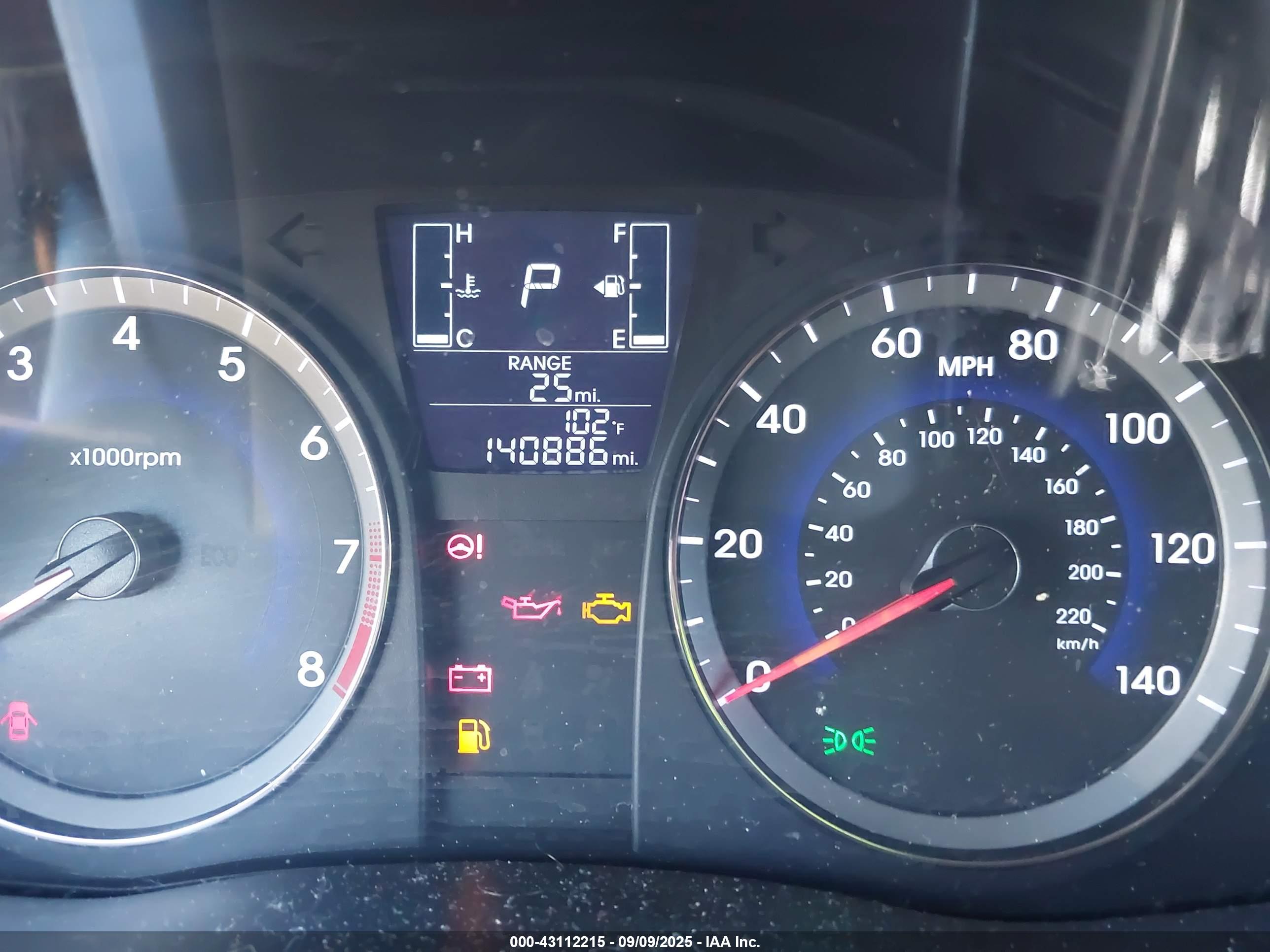 HYUNDAI ACCENT image 7
