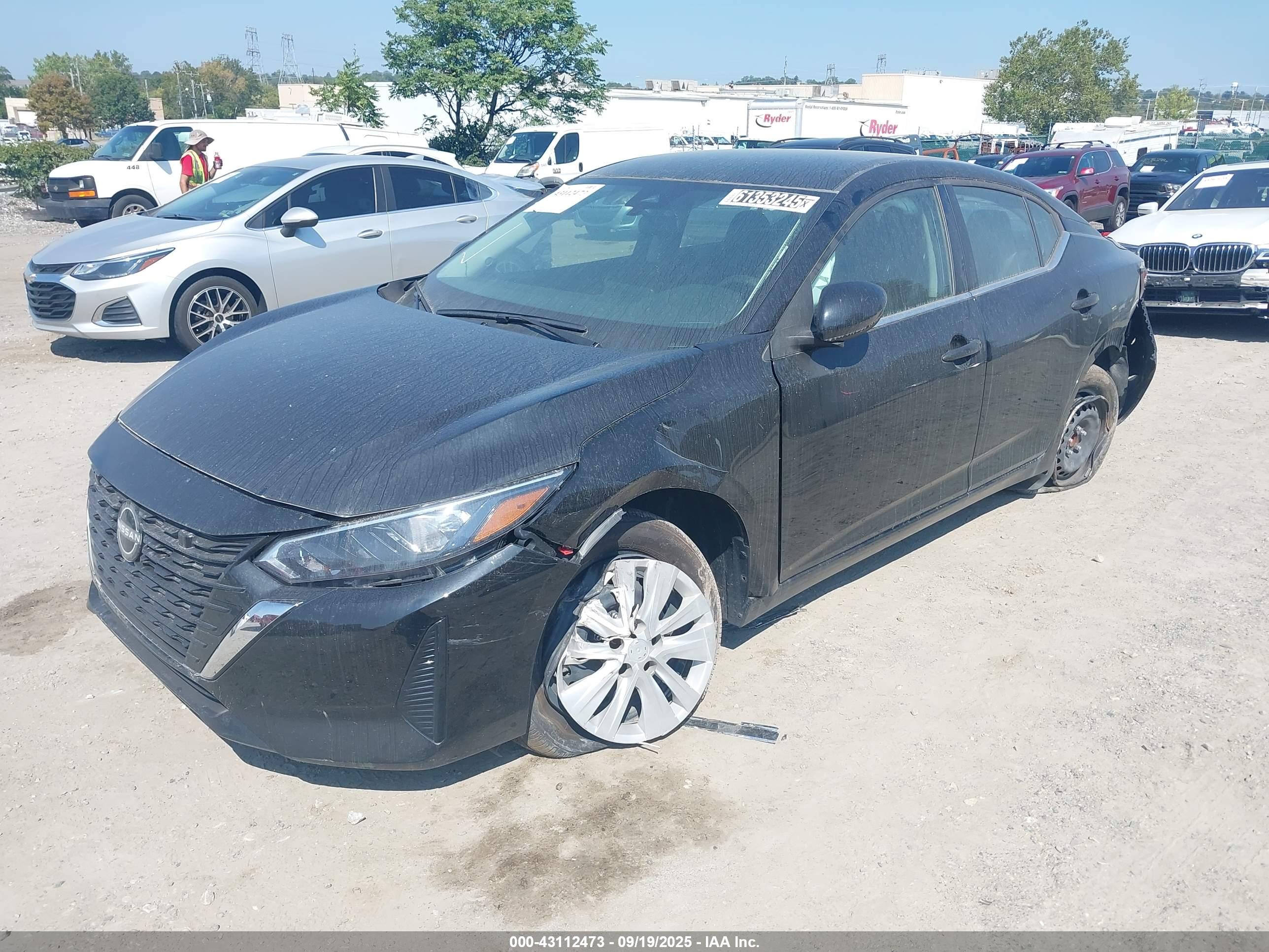 NISSAN SENTRA image 2