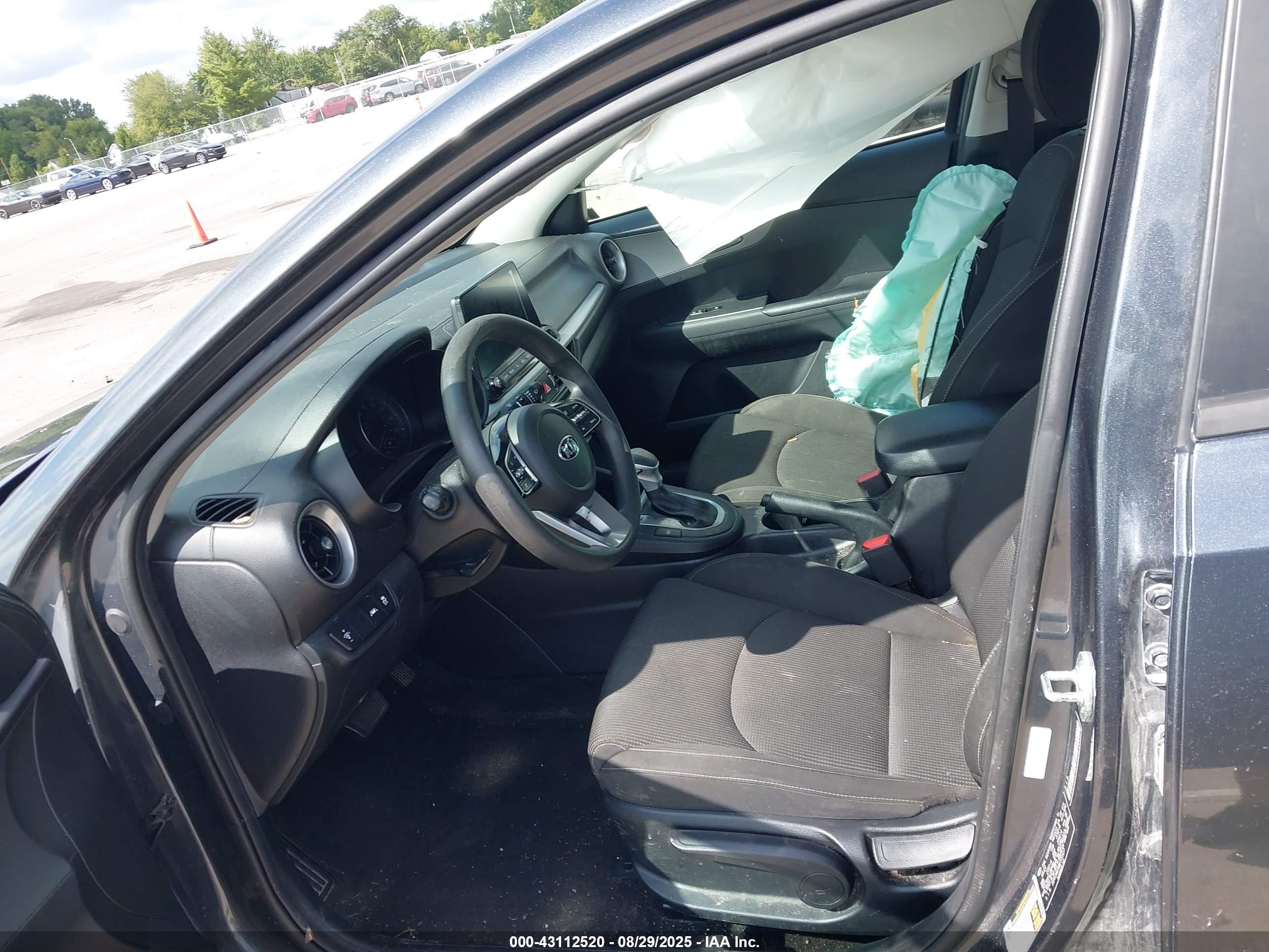 KIA FORTE image 5