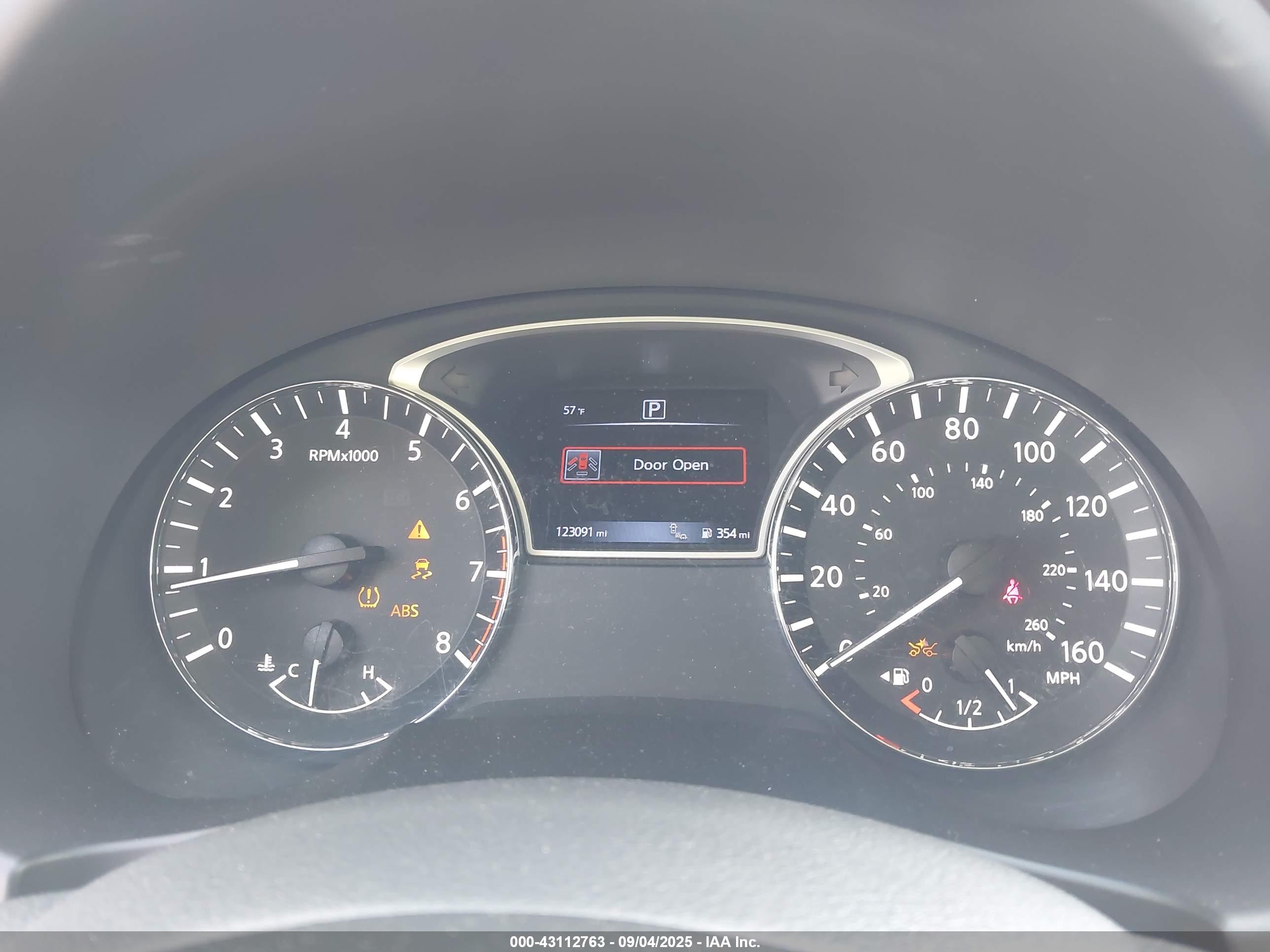 NISSAN ALTIMA image 7