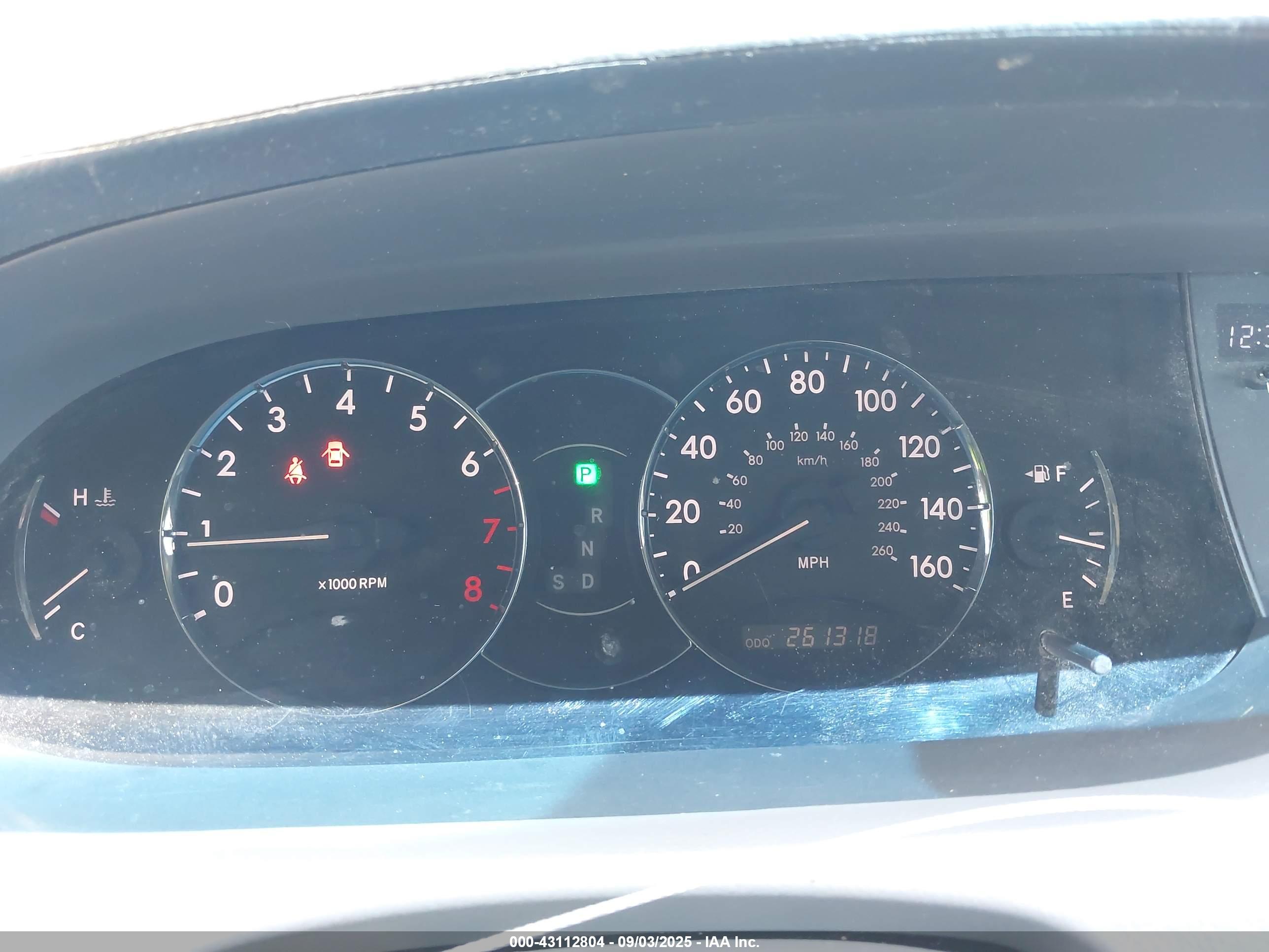 TOYOTA AVALON image 7