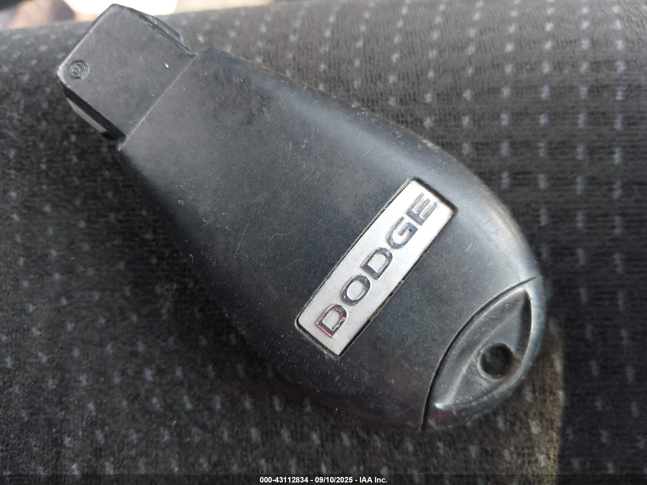 DODGE GRAND image 11