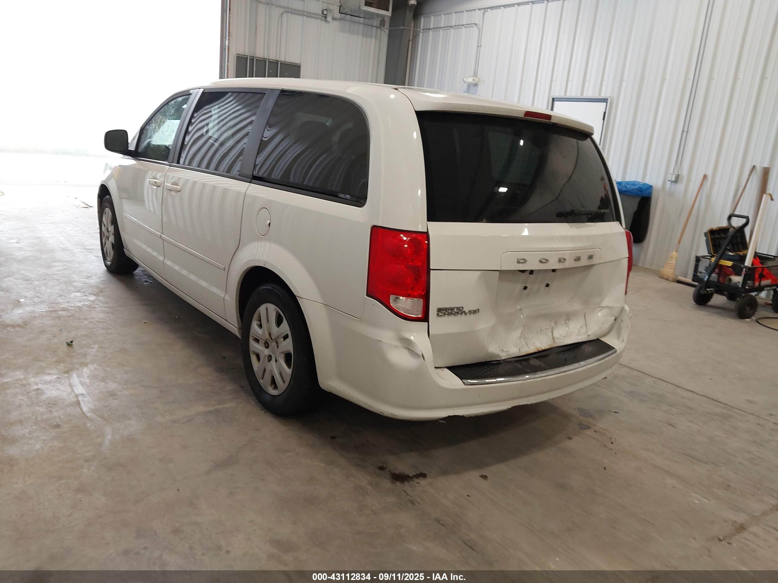 DODGE GRAND image 3