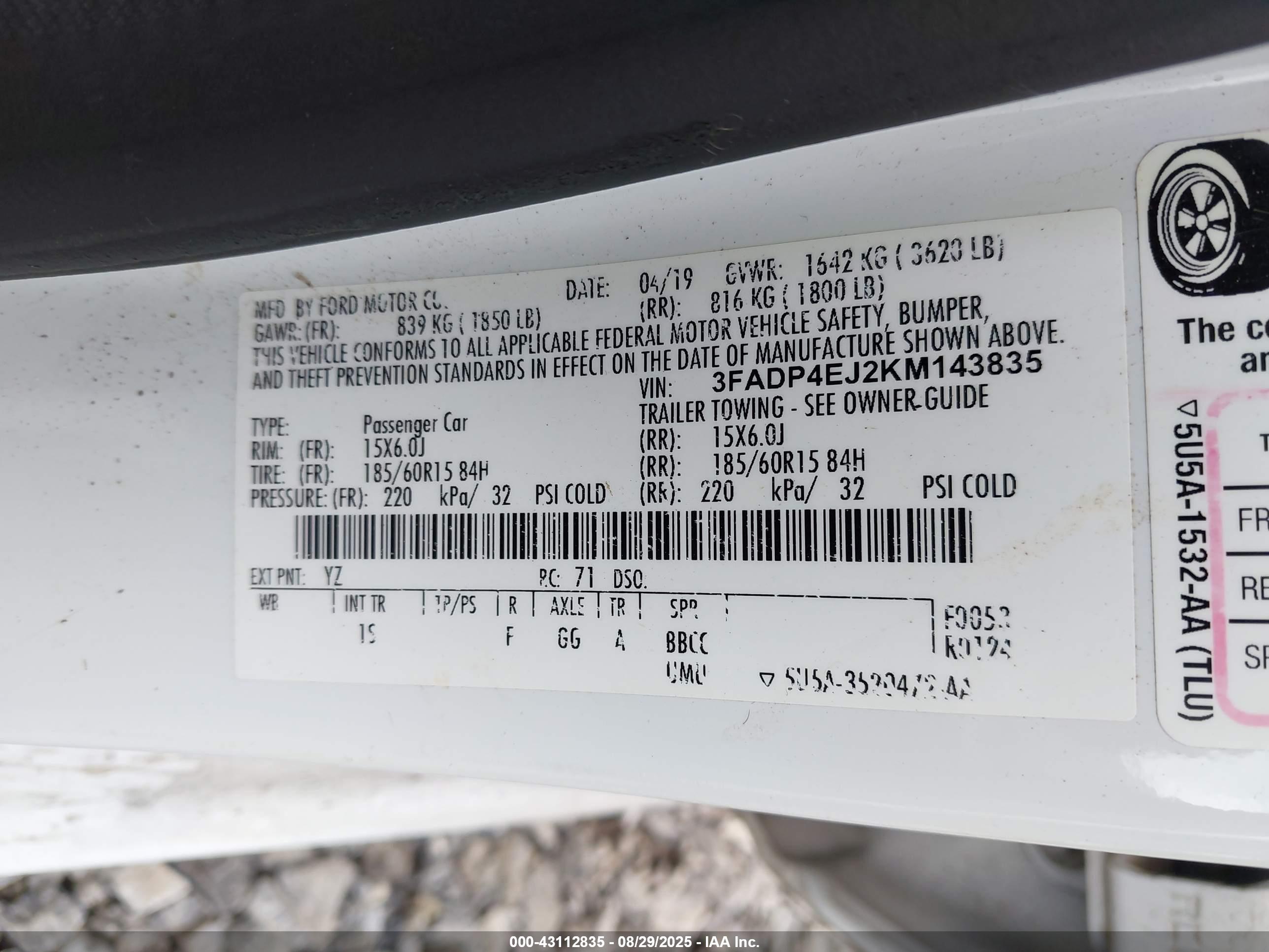 FORD FIESTA image 9
