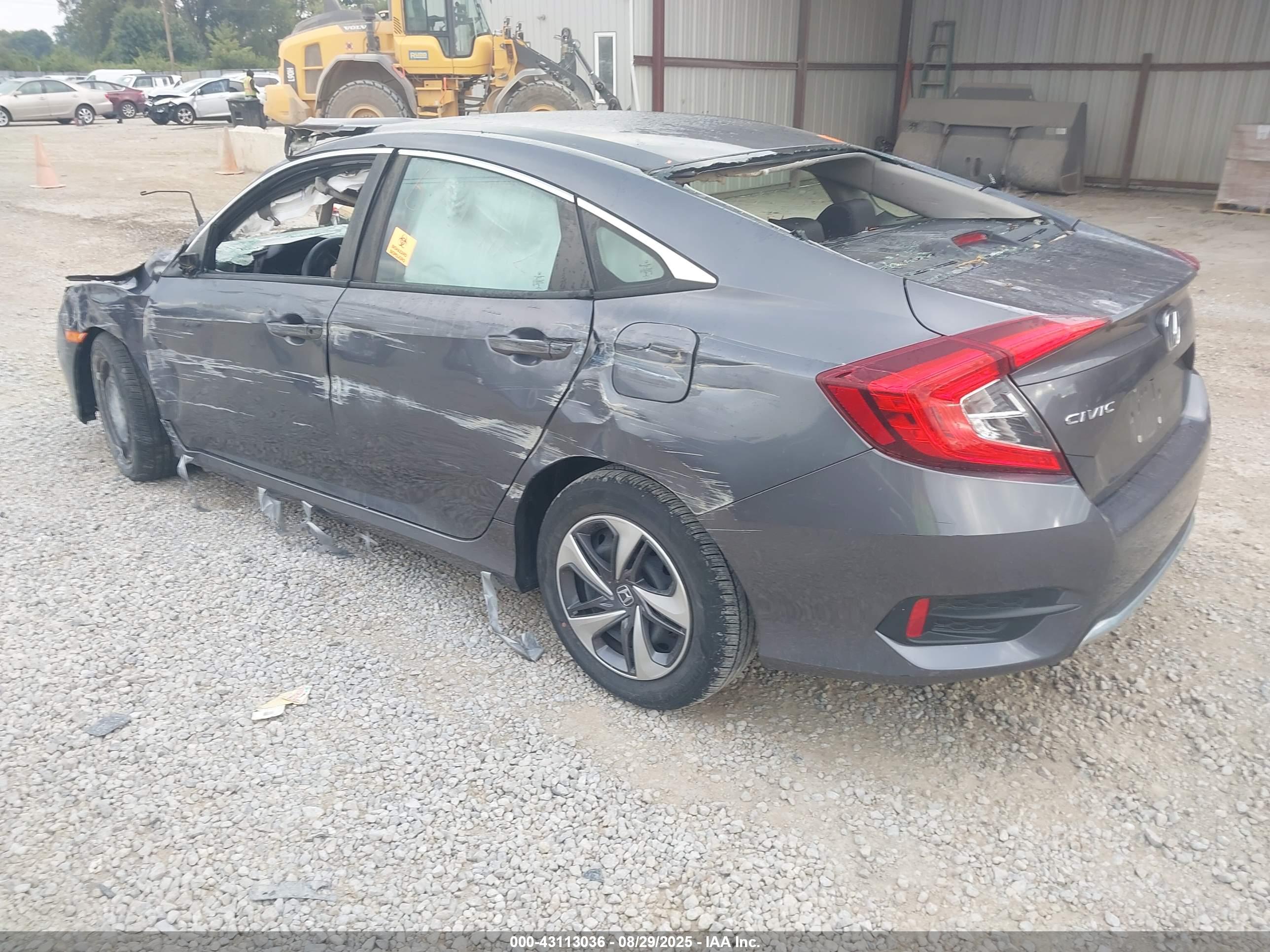 HONDA CIVIC image 3