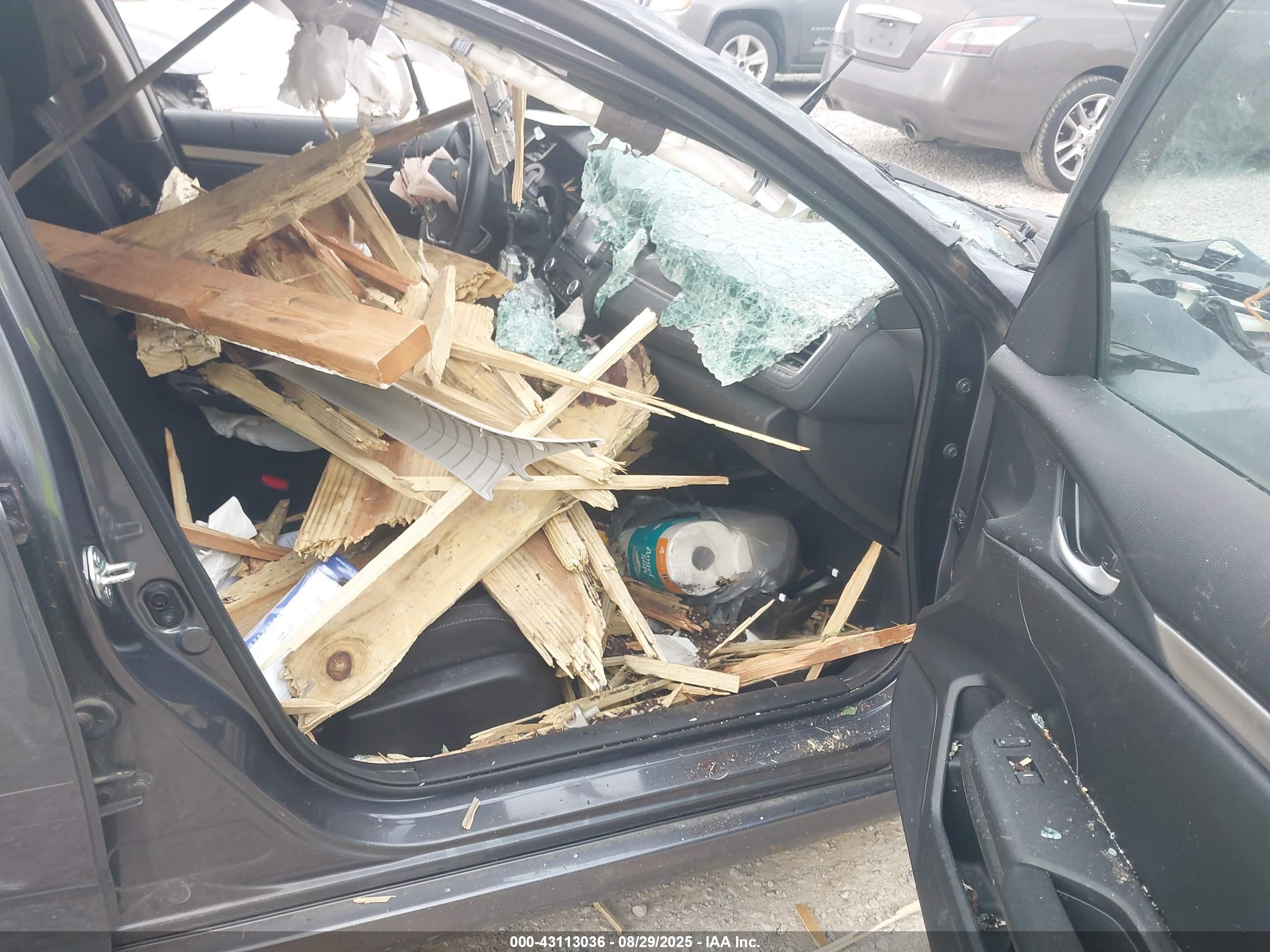 HONDA CIVIC image 5