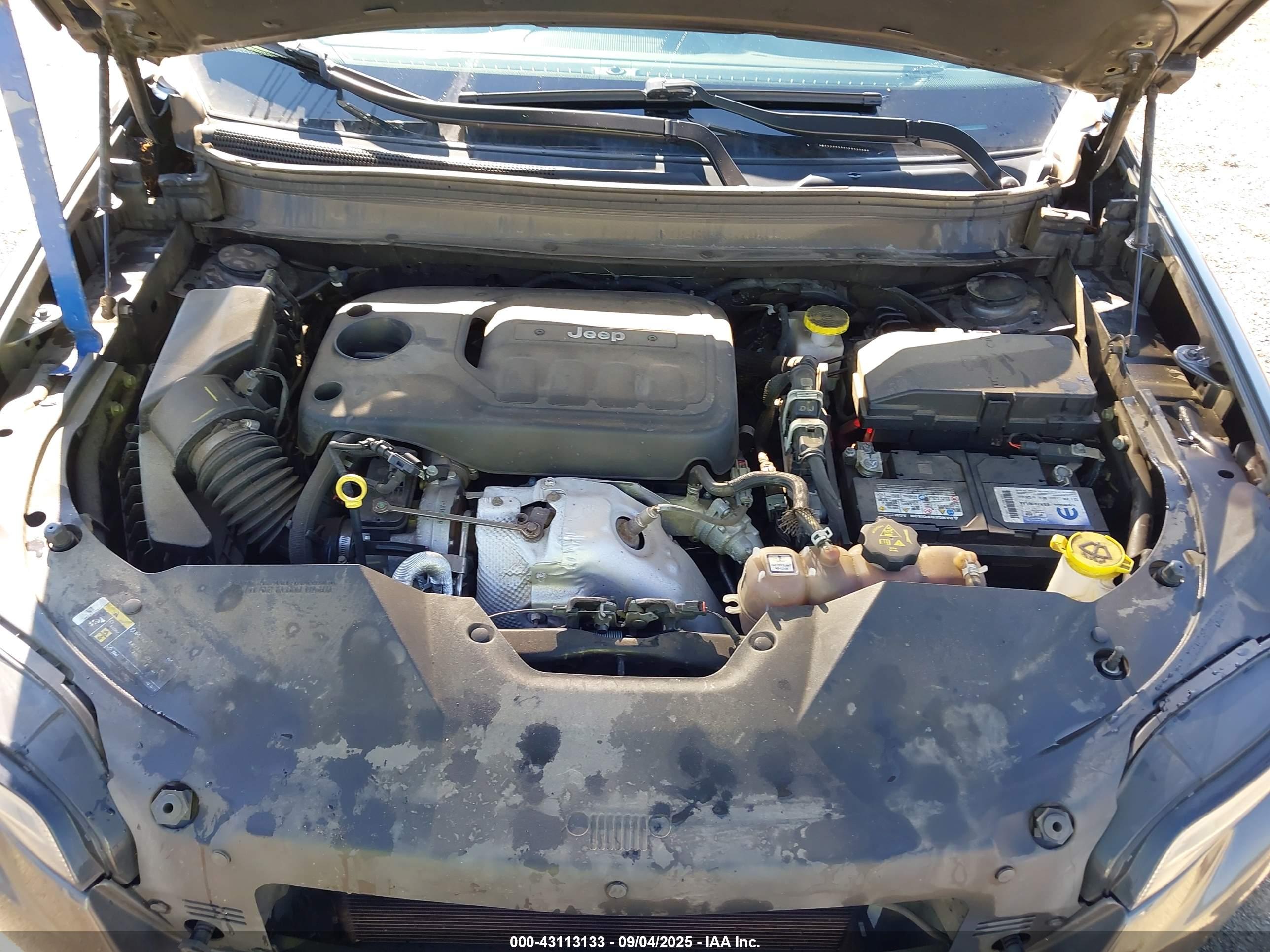 JEEP CHEROKEE image 10